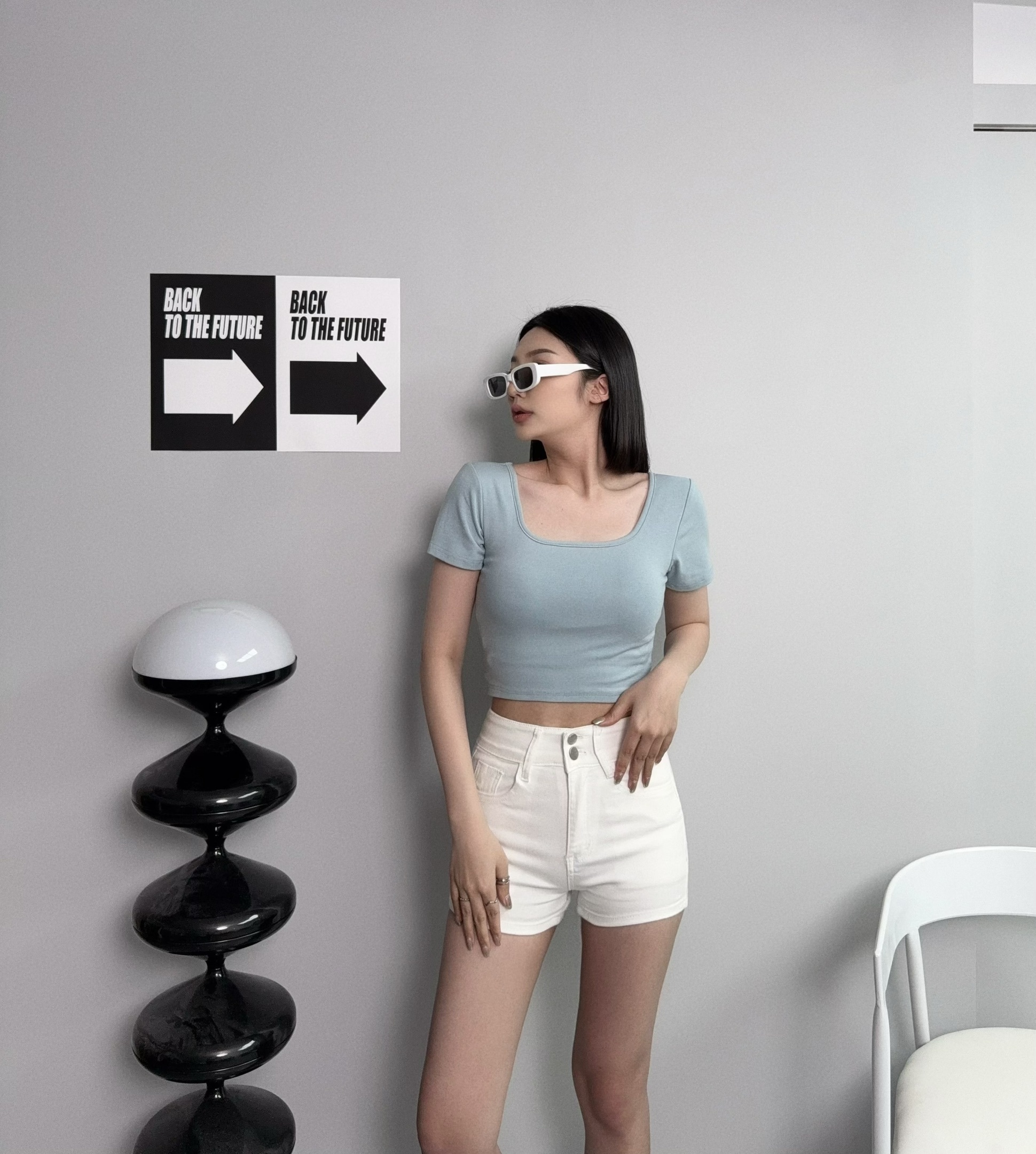 5727『選品』素色美背方領短版上衣 (3)