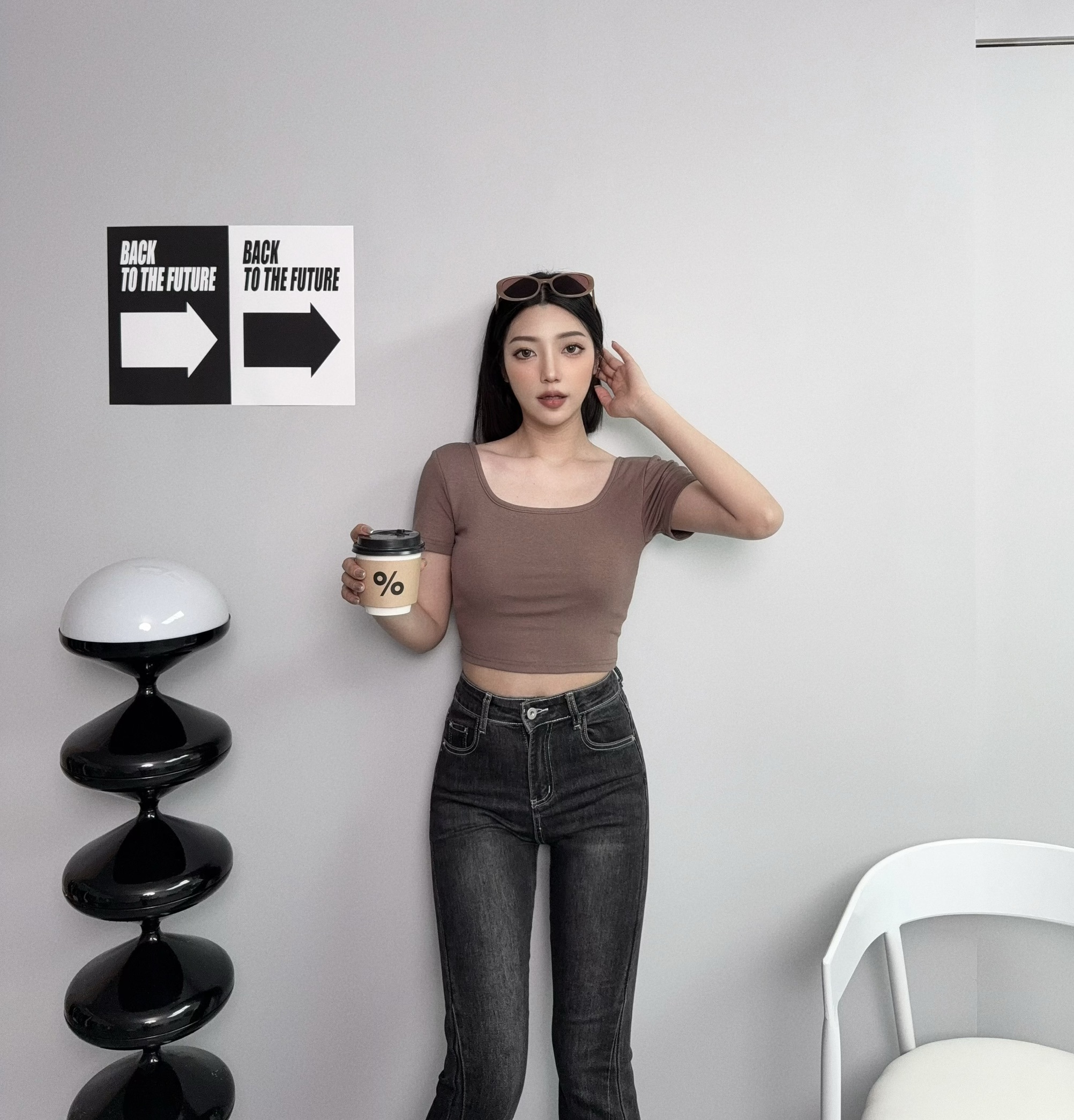 5727『選品』素色美背方領短版上衣 (2)