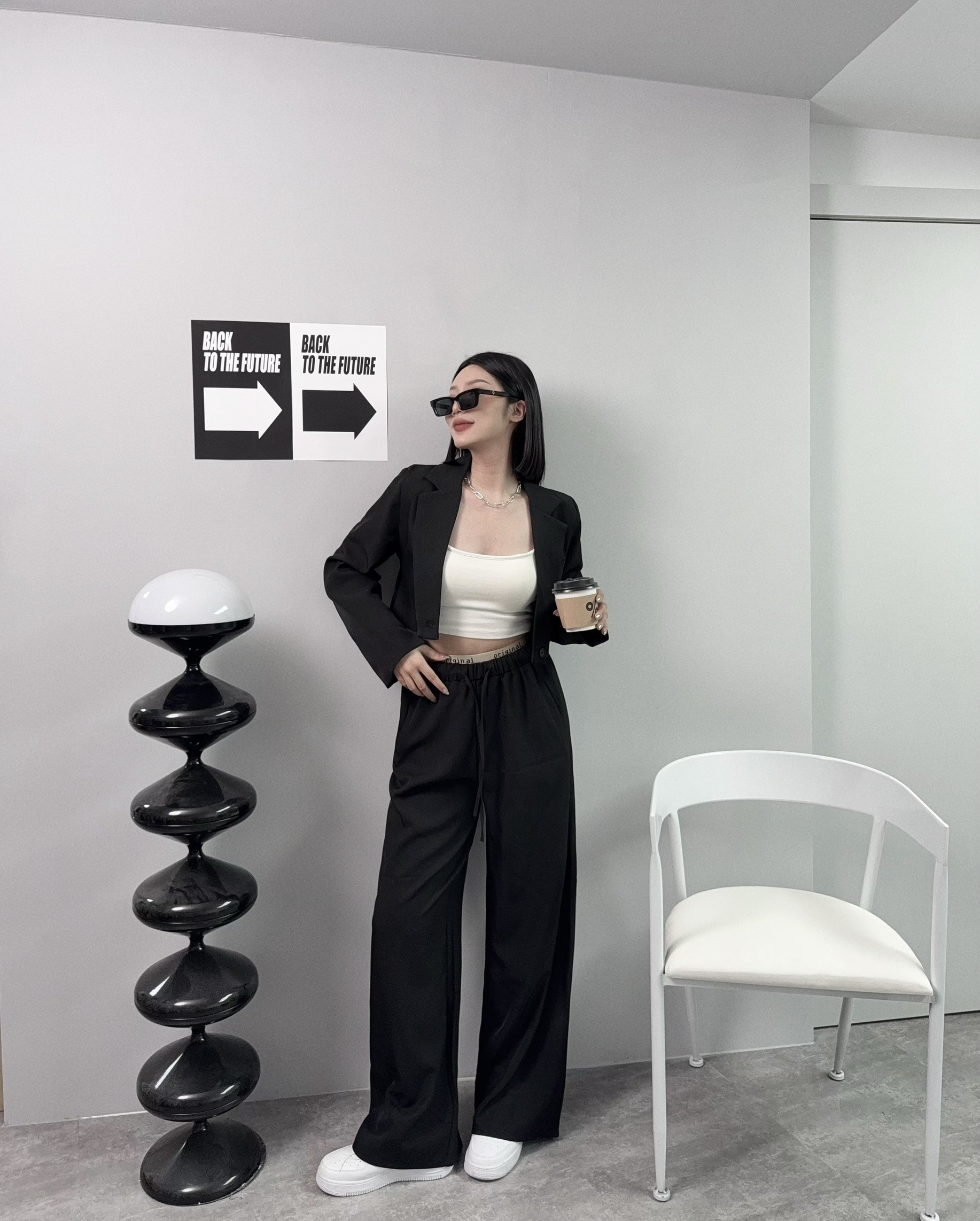 5458『訂製款』歐美短版西外+字母橡筋長褲 (3)