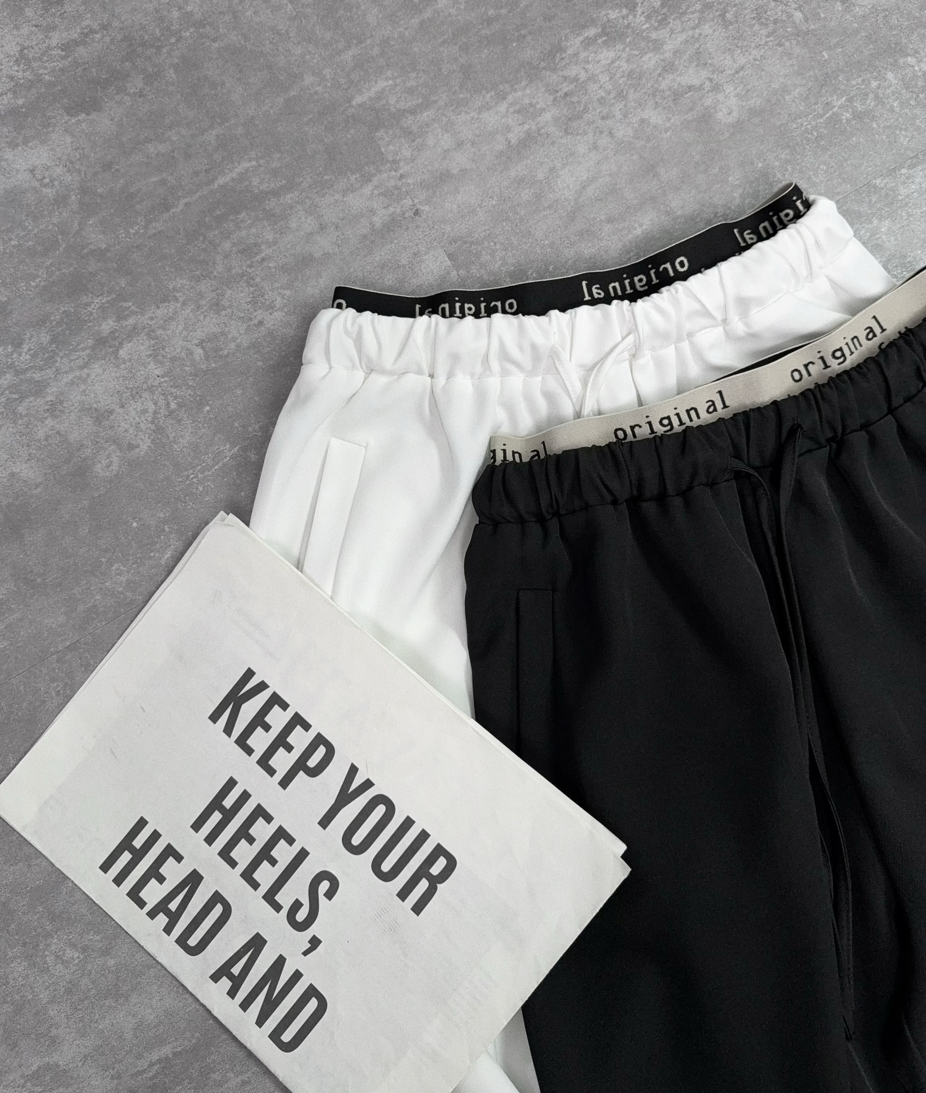 5458『訂製款』歐美短版西外+字母橡筋長褲 (5)