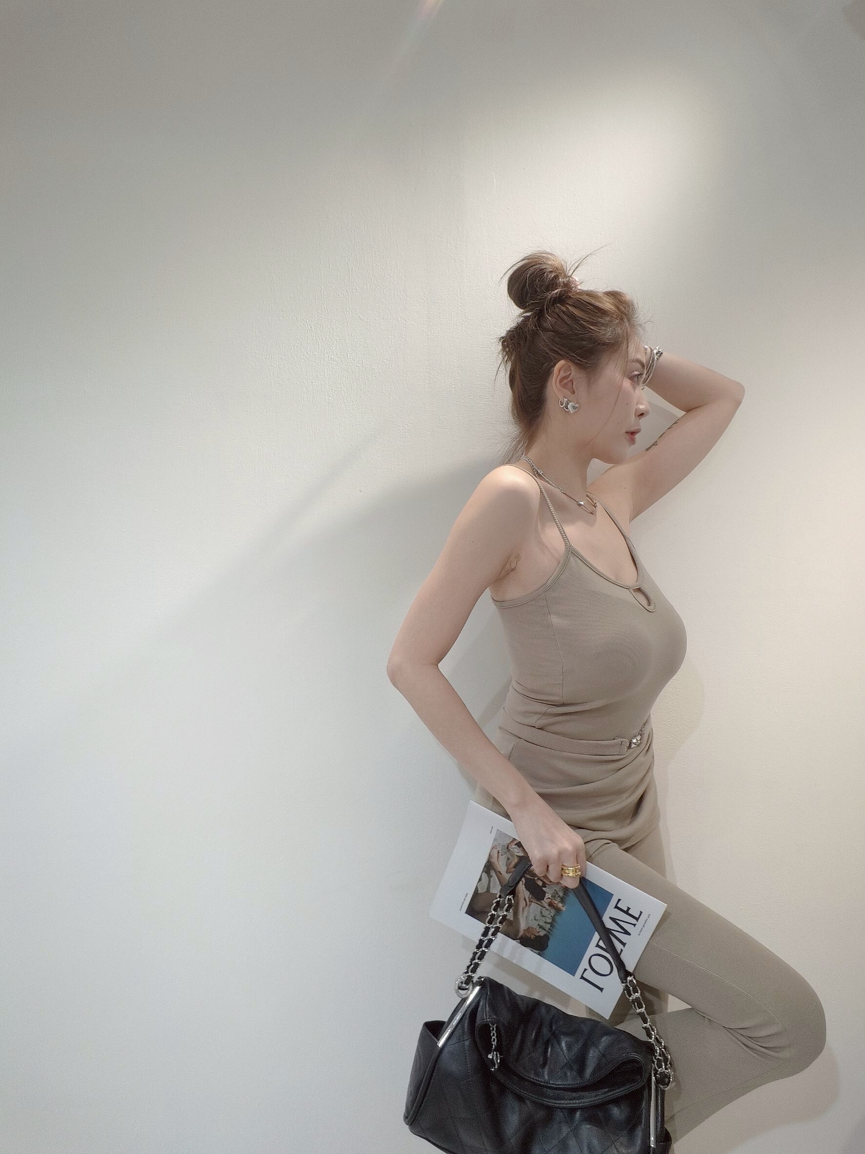 ｜20250406｜🔍套裝系列#9011細肩長版配喇叭褲贈腰帶 (3)