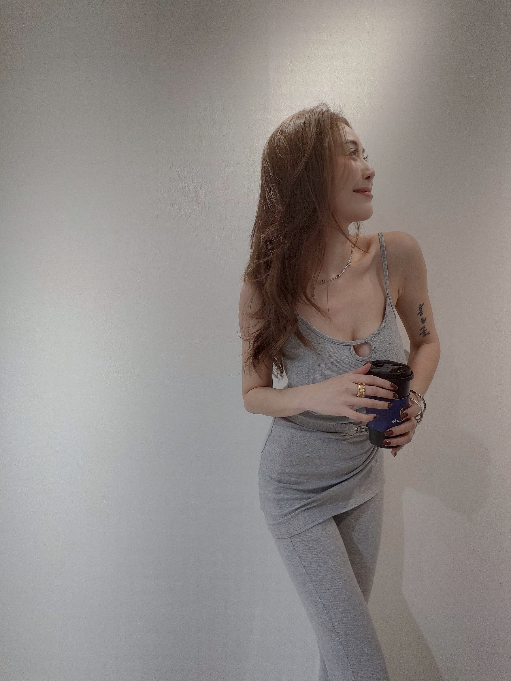 ｜20250406｜🔍套裝系列#9011細肩長版配喇叭褲贈腰帶 (4)