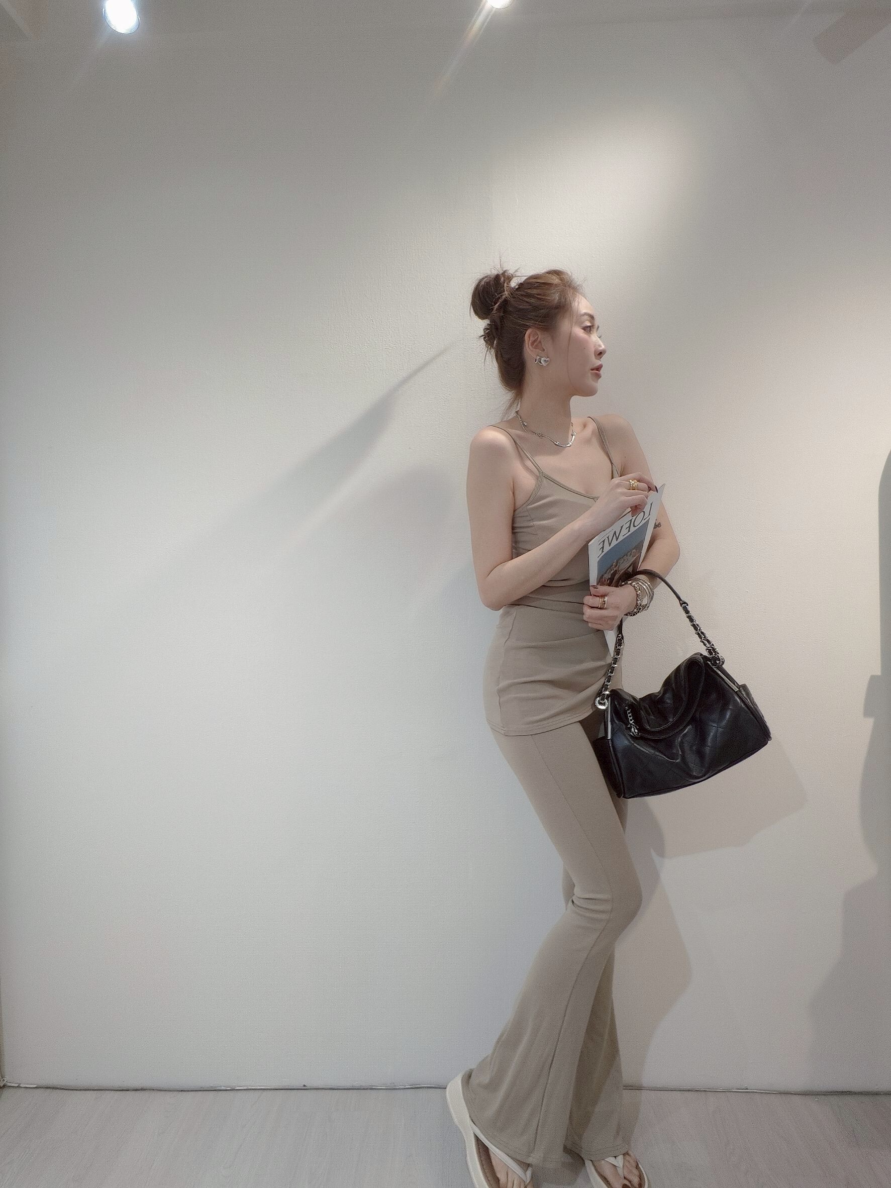 ｜20250406｜🔍套裝系列#9011細肩長版配喇叭褲贈腰帶 (2)