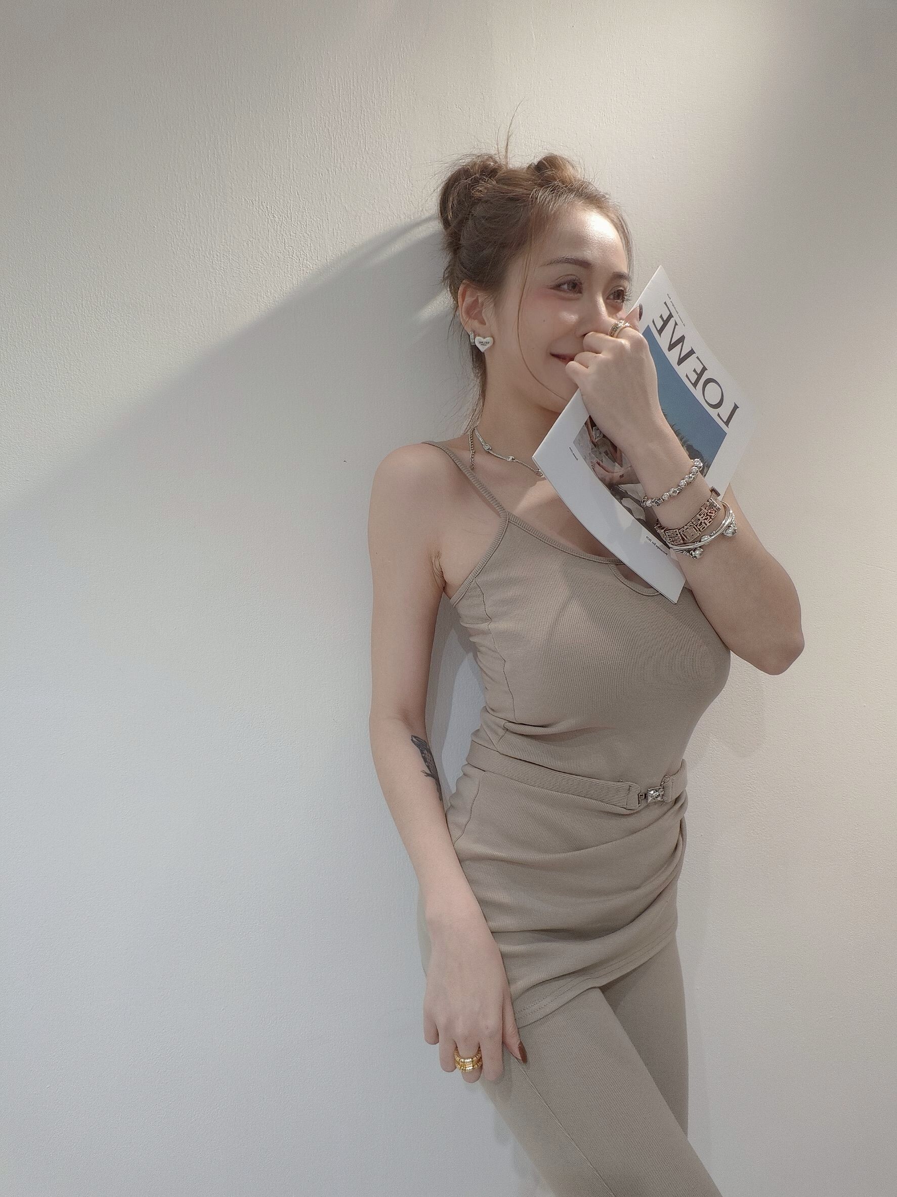 ｜20250406｜🔍套裝系列#9011細肩長版配喇叭褲贈腰帶