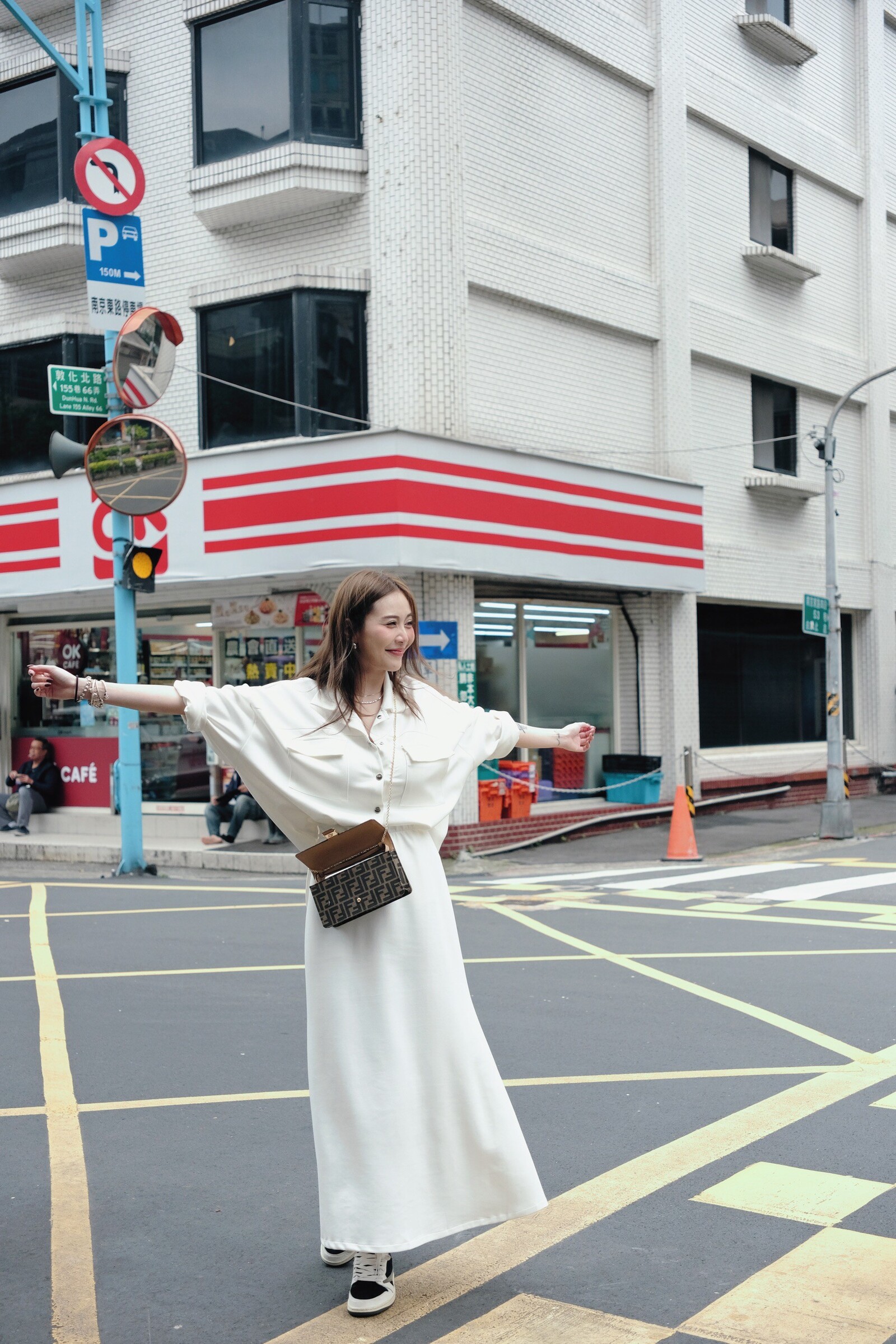 20250408｜🔍獨家原創#2413鬆弛感再來！襯衫裙套 (9)