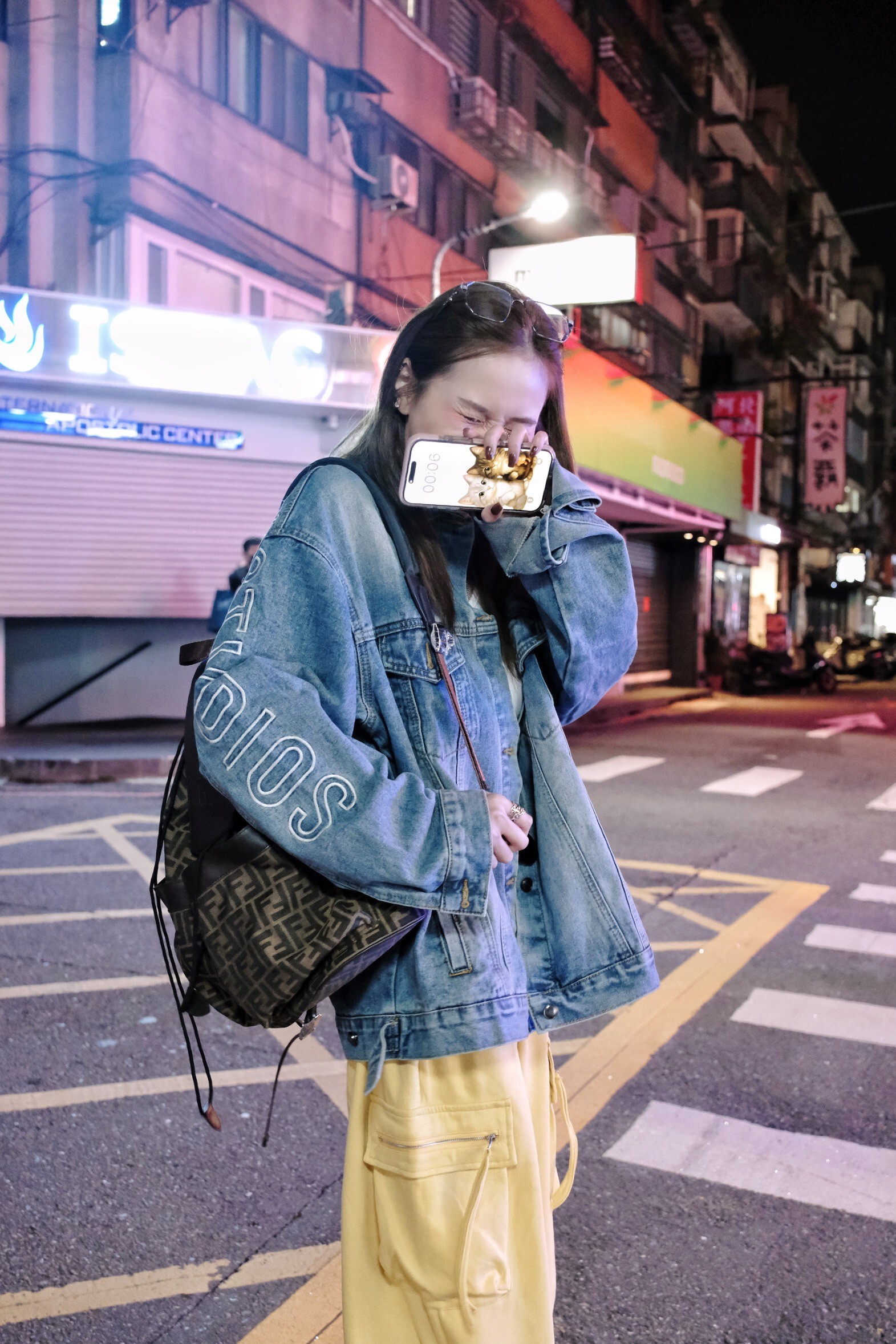 ｜20250408｜🔍外套系列#8023潮酷繡字牛仔外套 (4)