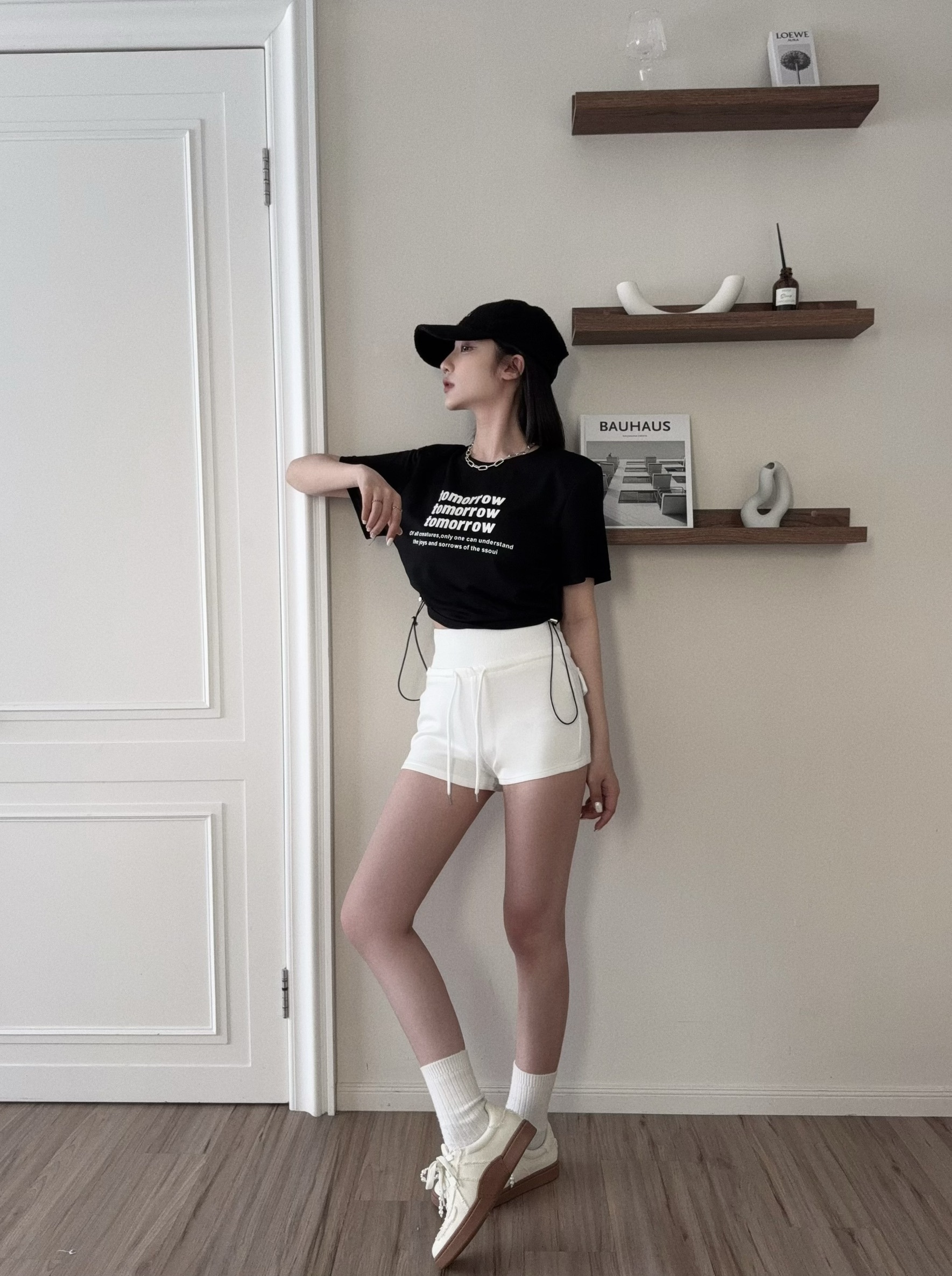 5526 『選品』街頭簡約英文字母抽繩短版T (3)