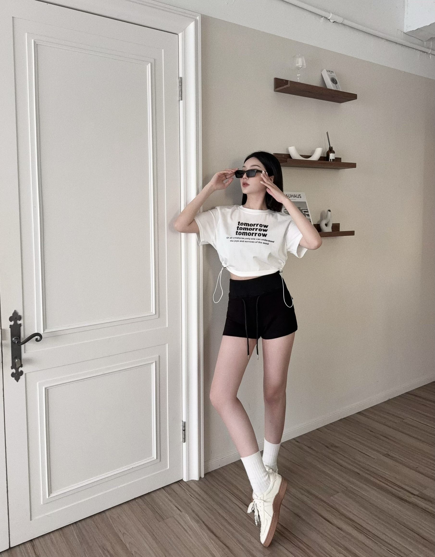 5526 『選品』街頭簡約英文字母抽繩短版T