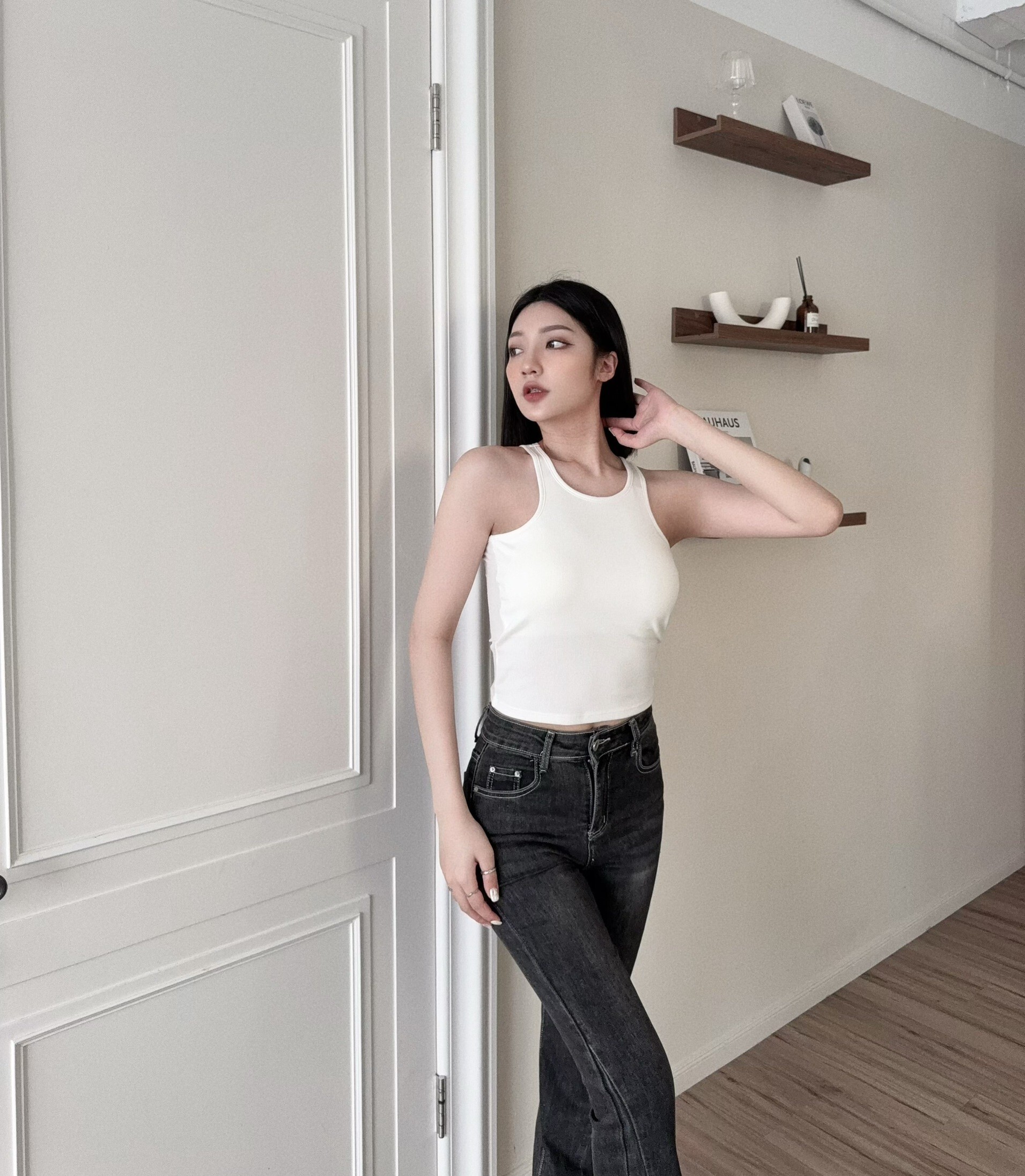 566『選品』春夏圓領挖肩背心 (6)