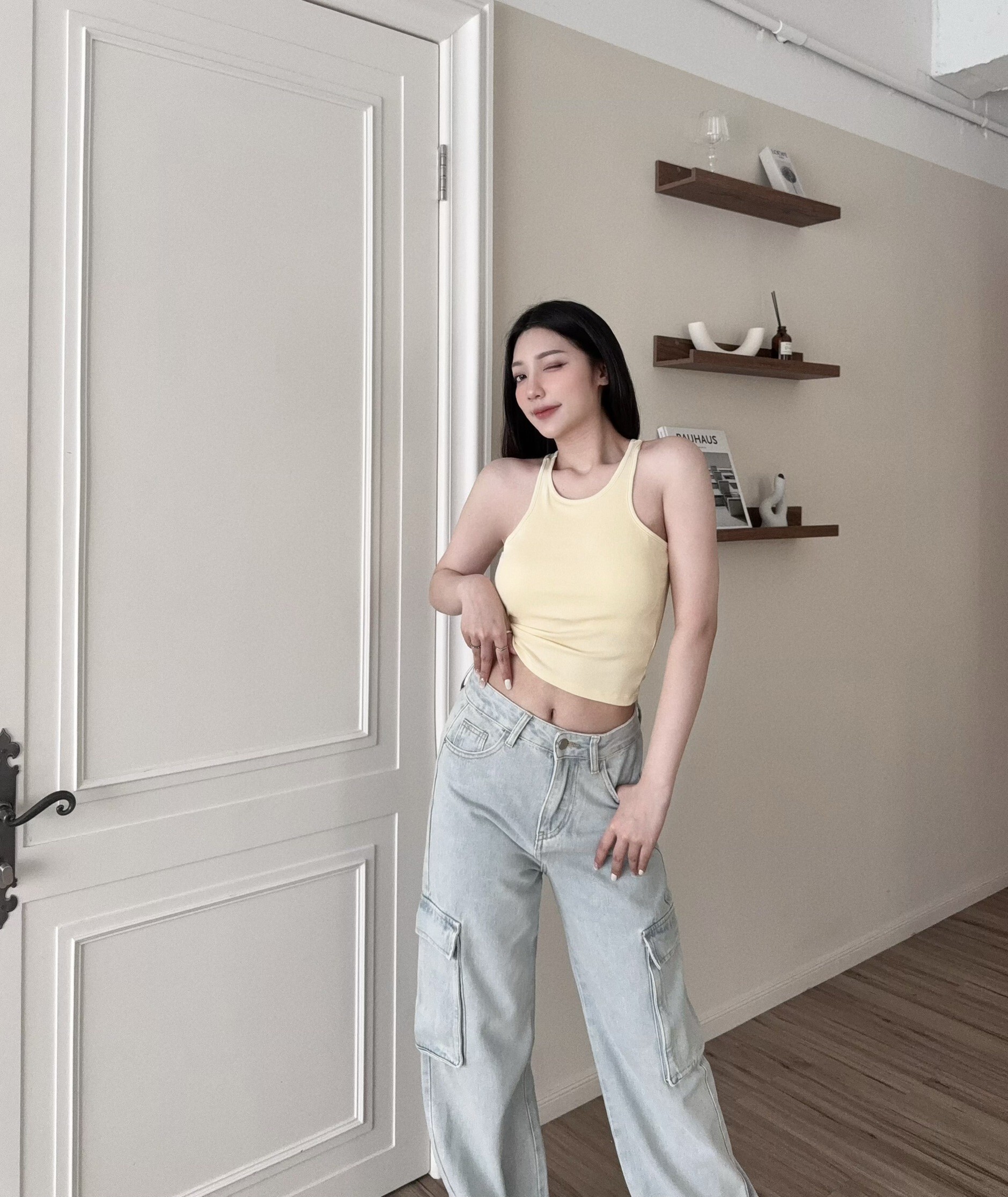 566『選品』春夏圓領挖肩背心 (4)