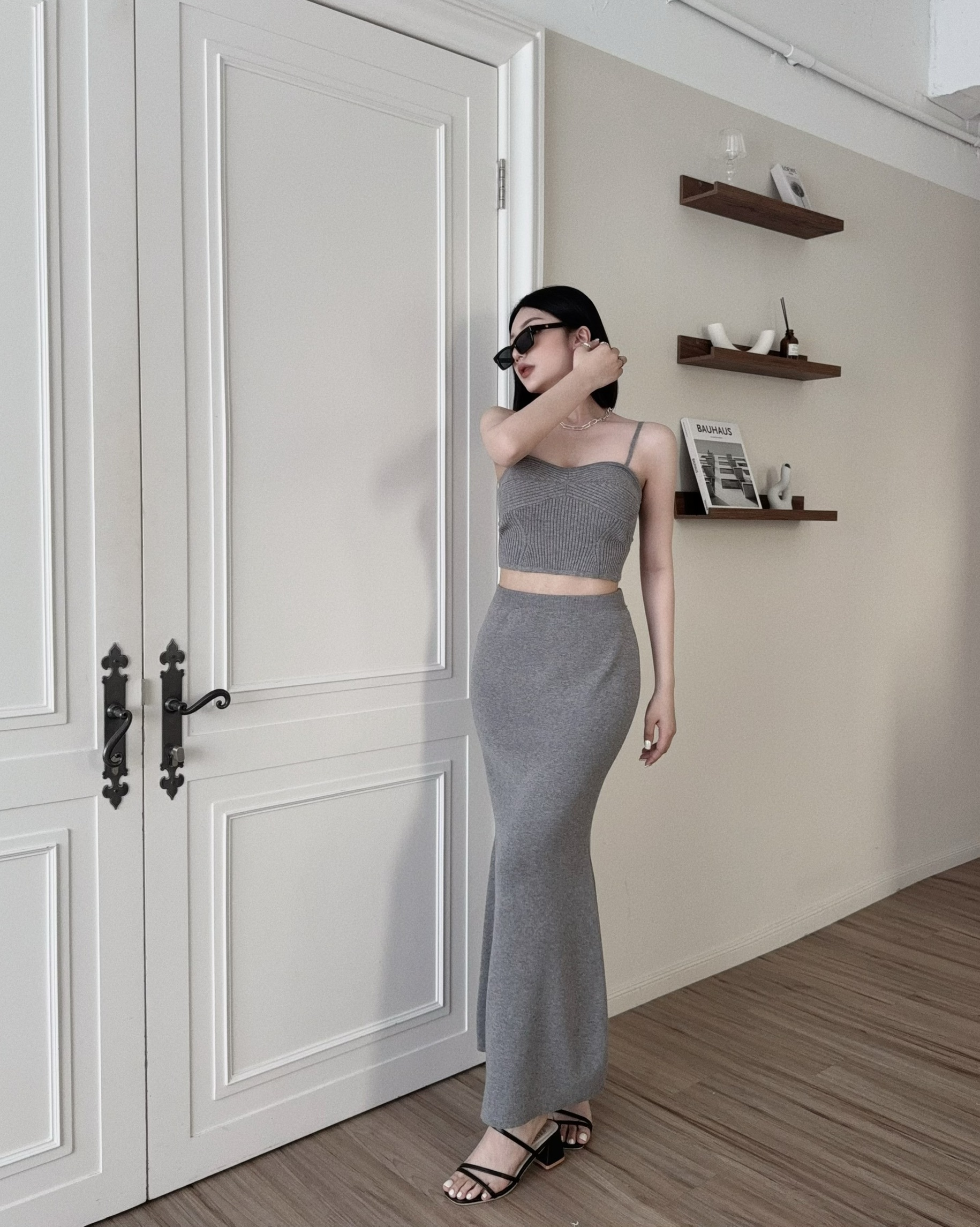 7083『訂製款』優雅法式針織魚尾裙套裝 (2)