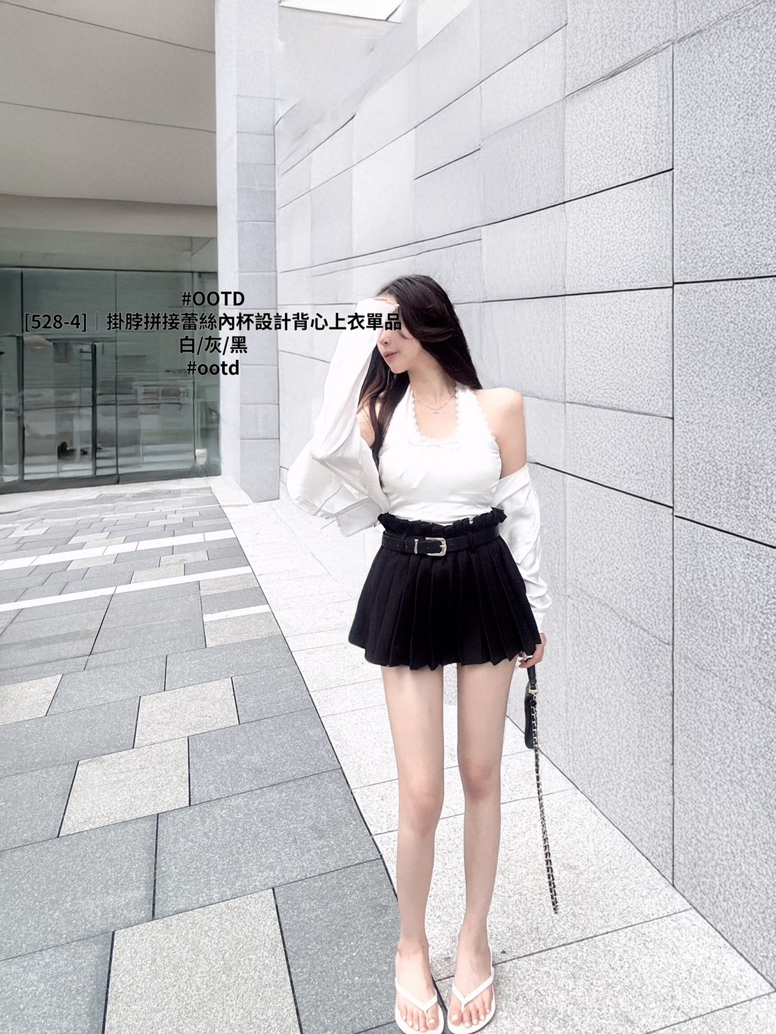 [528-4]｜掛脖拼接蕾絲內杯設計背心上衣單品 (2)