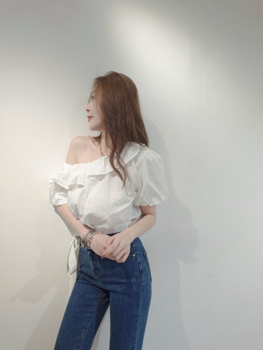 #582｜202504024｜🔍上衣系列斜口荷葉襯料上衣 (2)