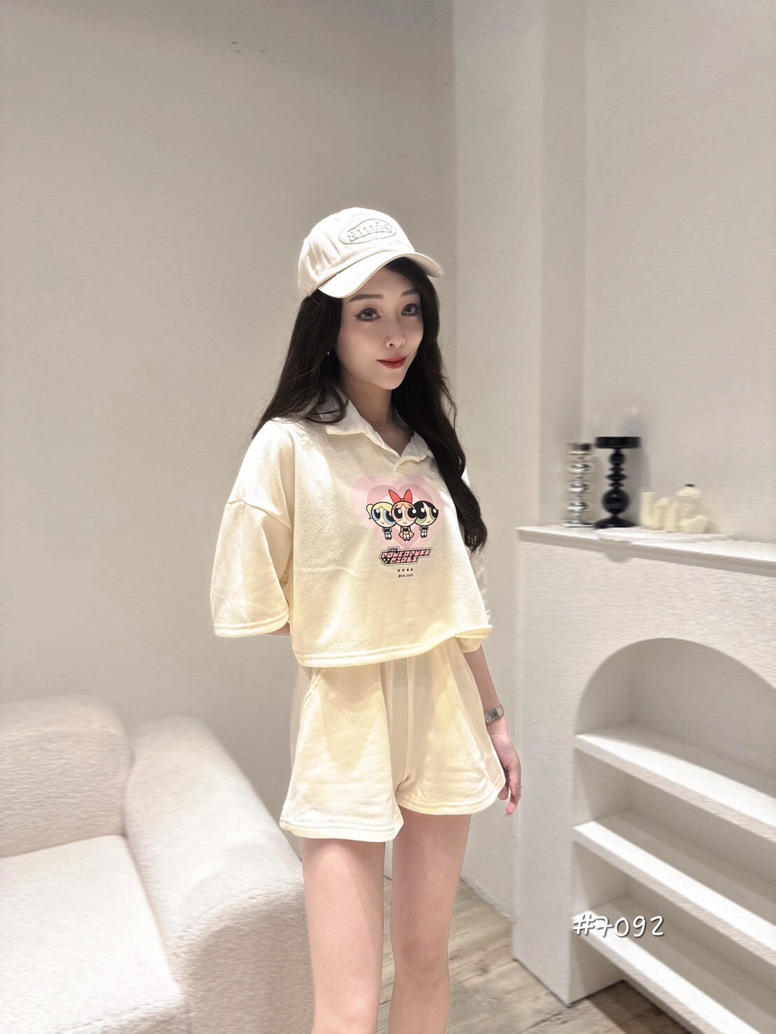 7092獨家小女警撞色領套裝