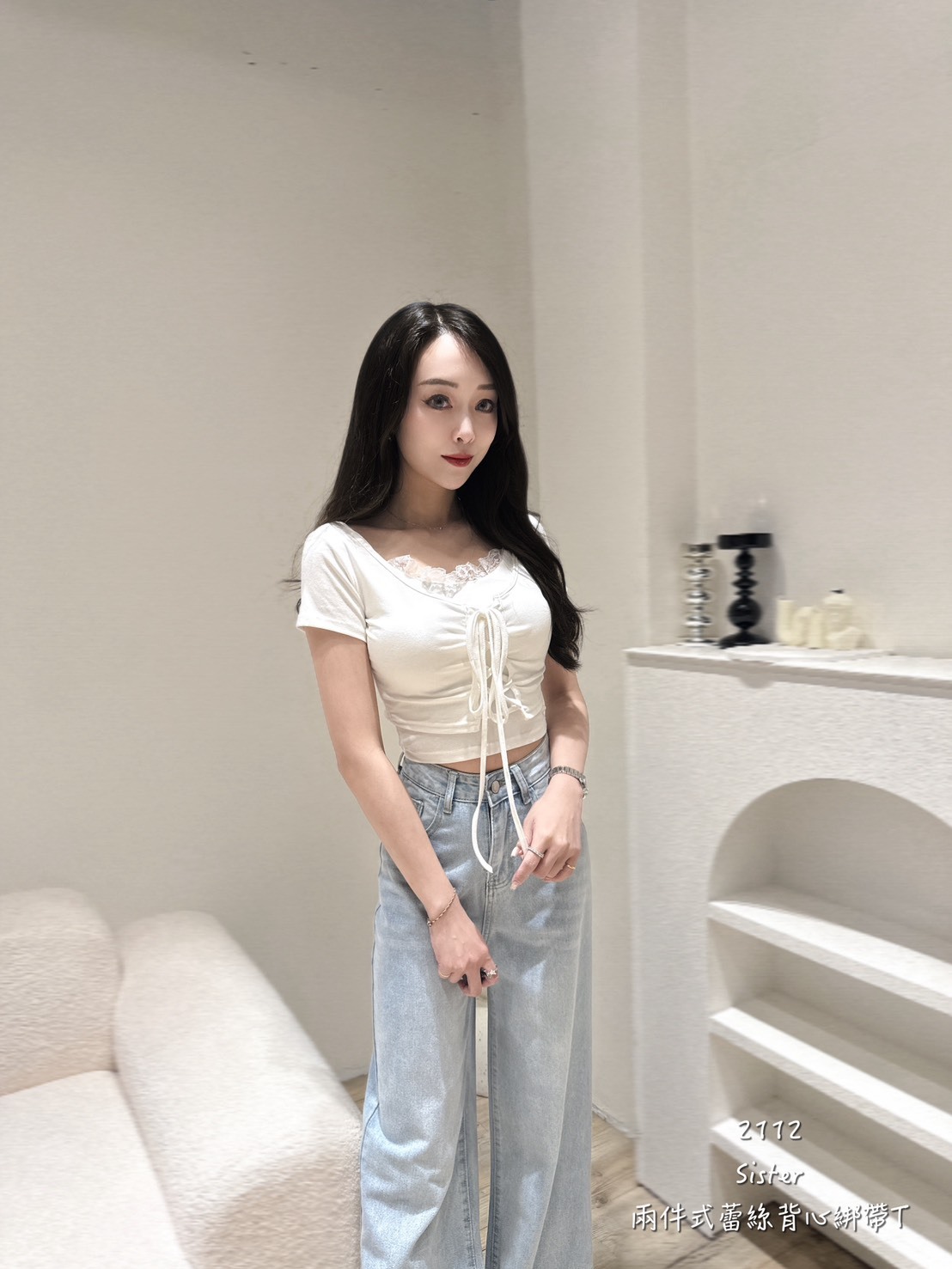 2112𝑺𝑰𝑺𝑻𝑬𝑹兩件式蕾絲背心綁帶T