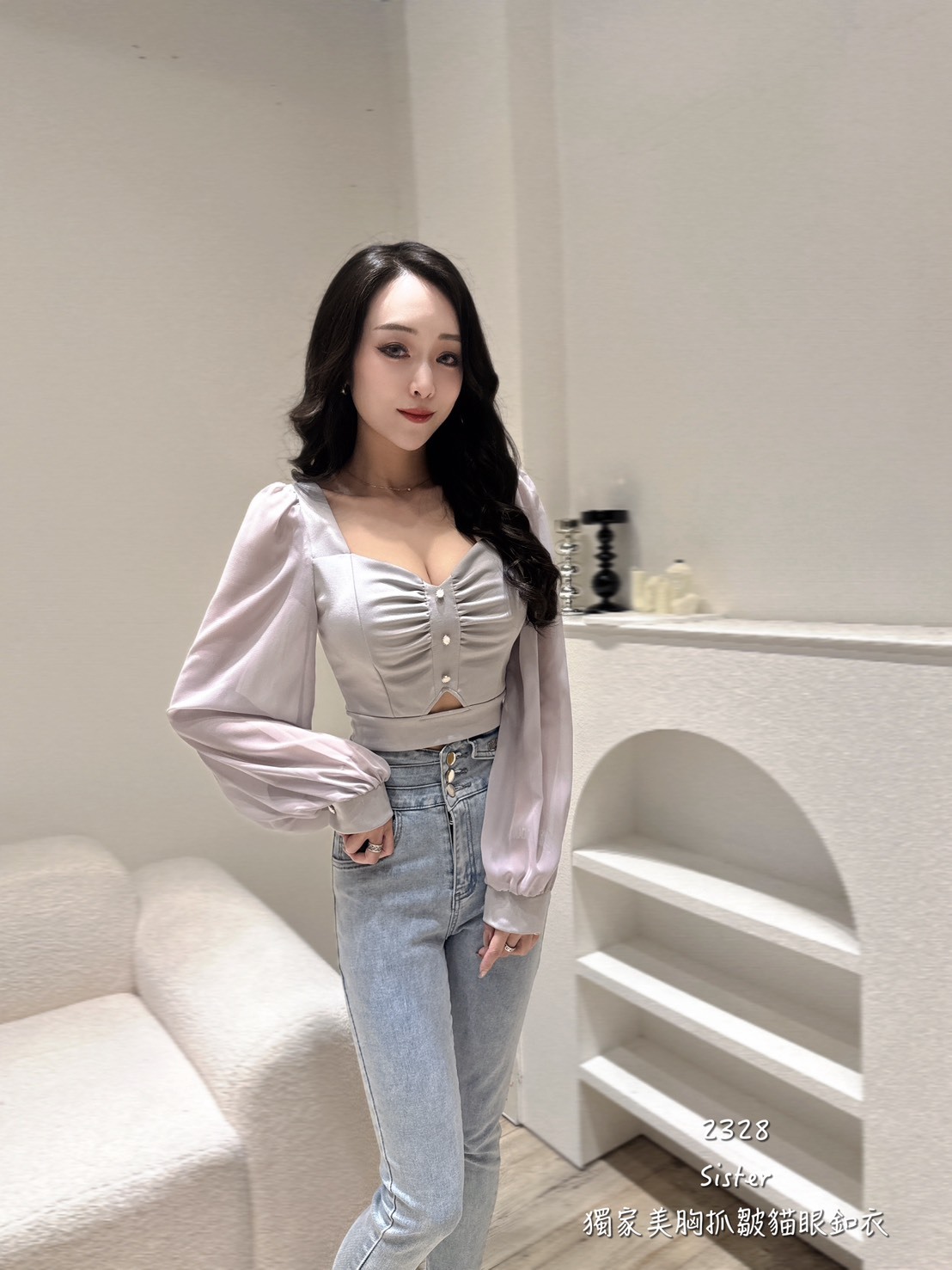2328𝑺𝑰𝑺𝑻𝑬𝑹獨家美胸抓皺貓眼釦衣 (5)