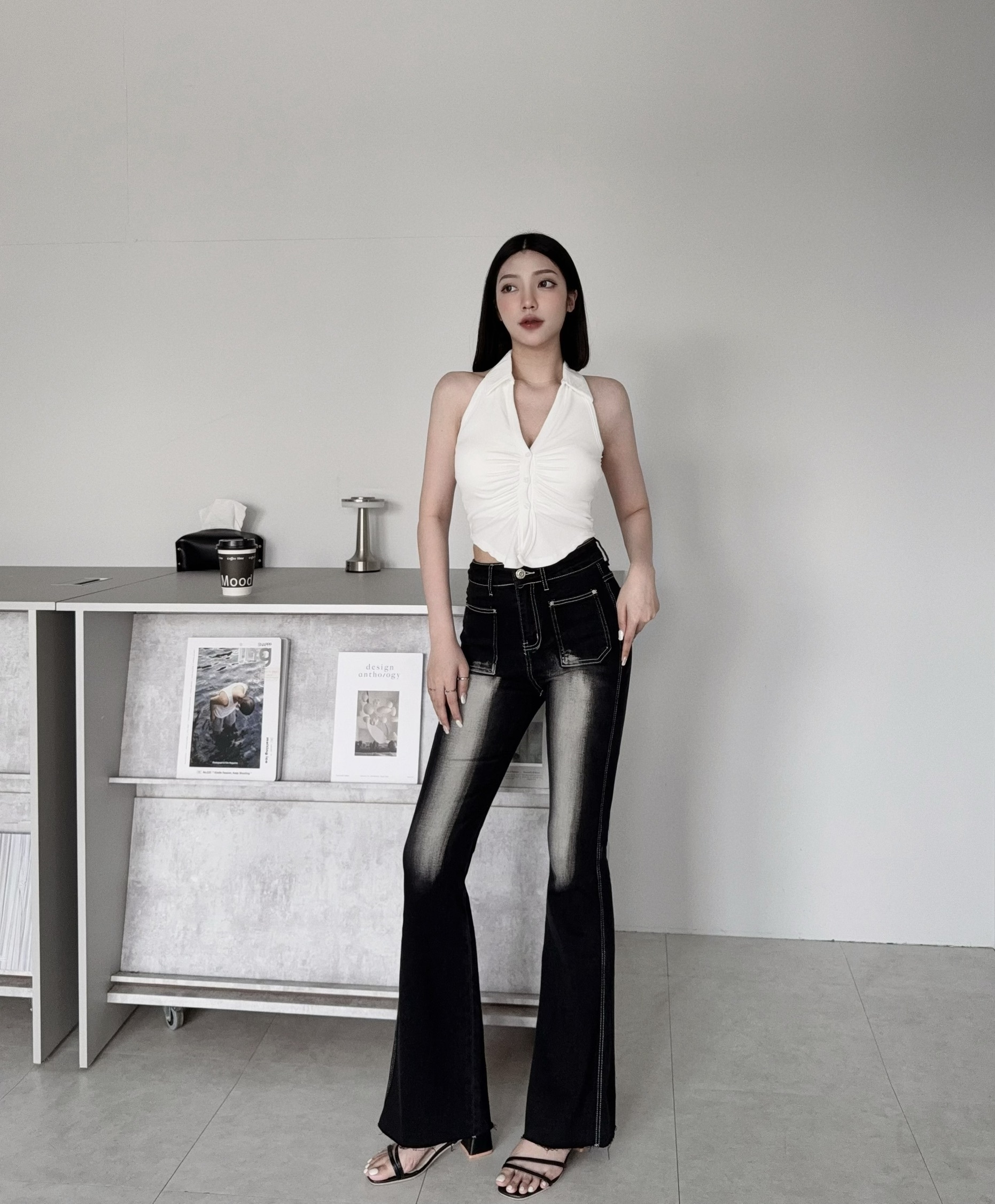 9080『選品』時髦刷白毛邊牛仔喇叭褲