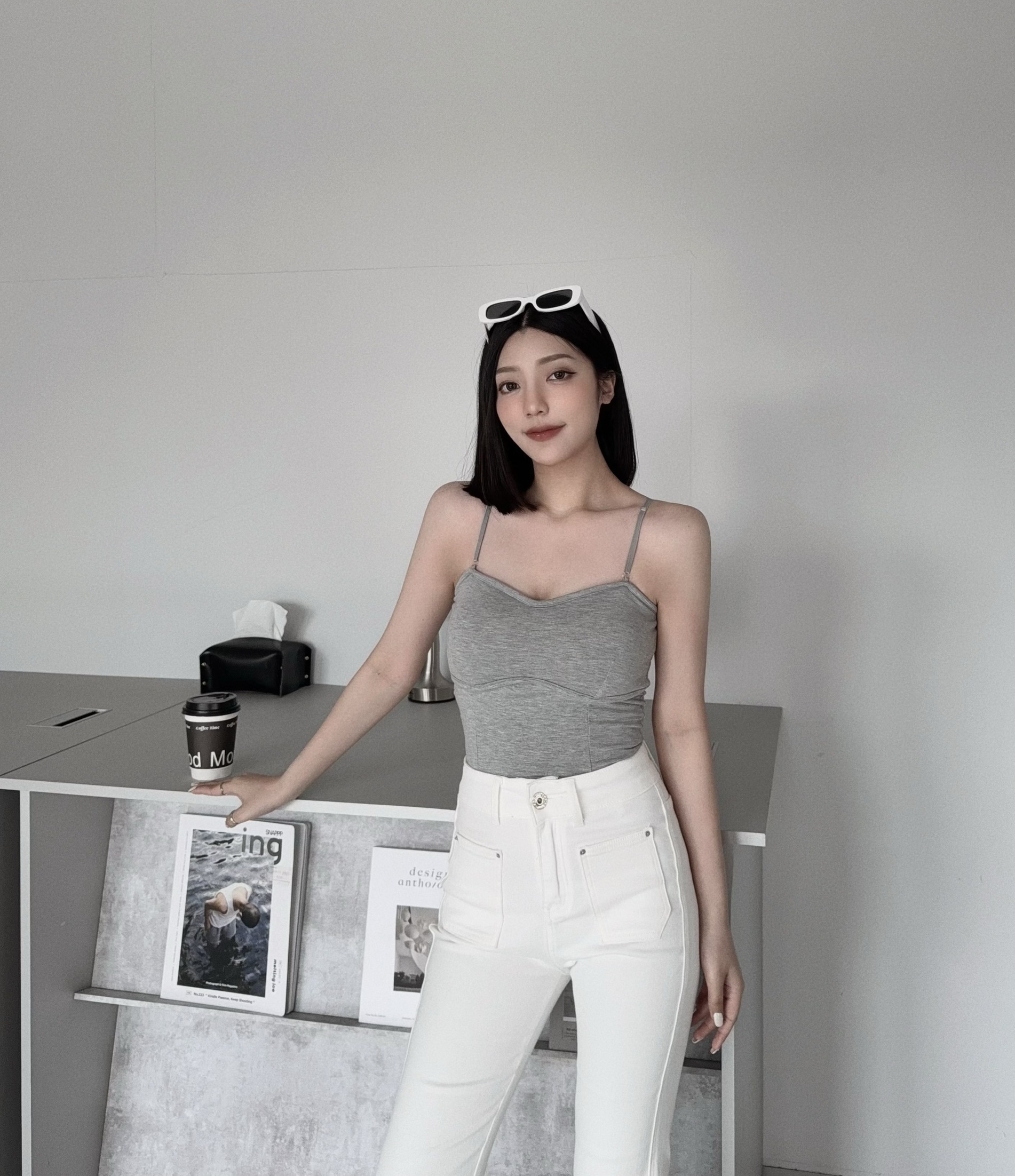 0085『訂製款』舒適百搭細肩桃心領長版背心 (2)