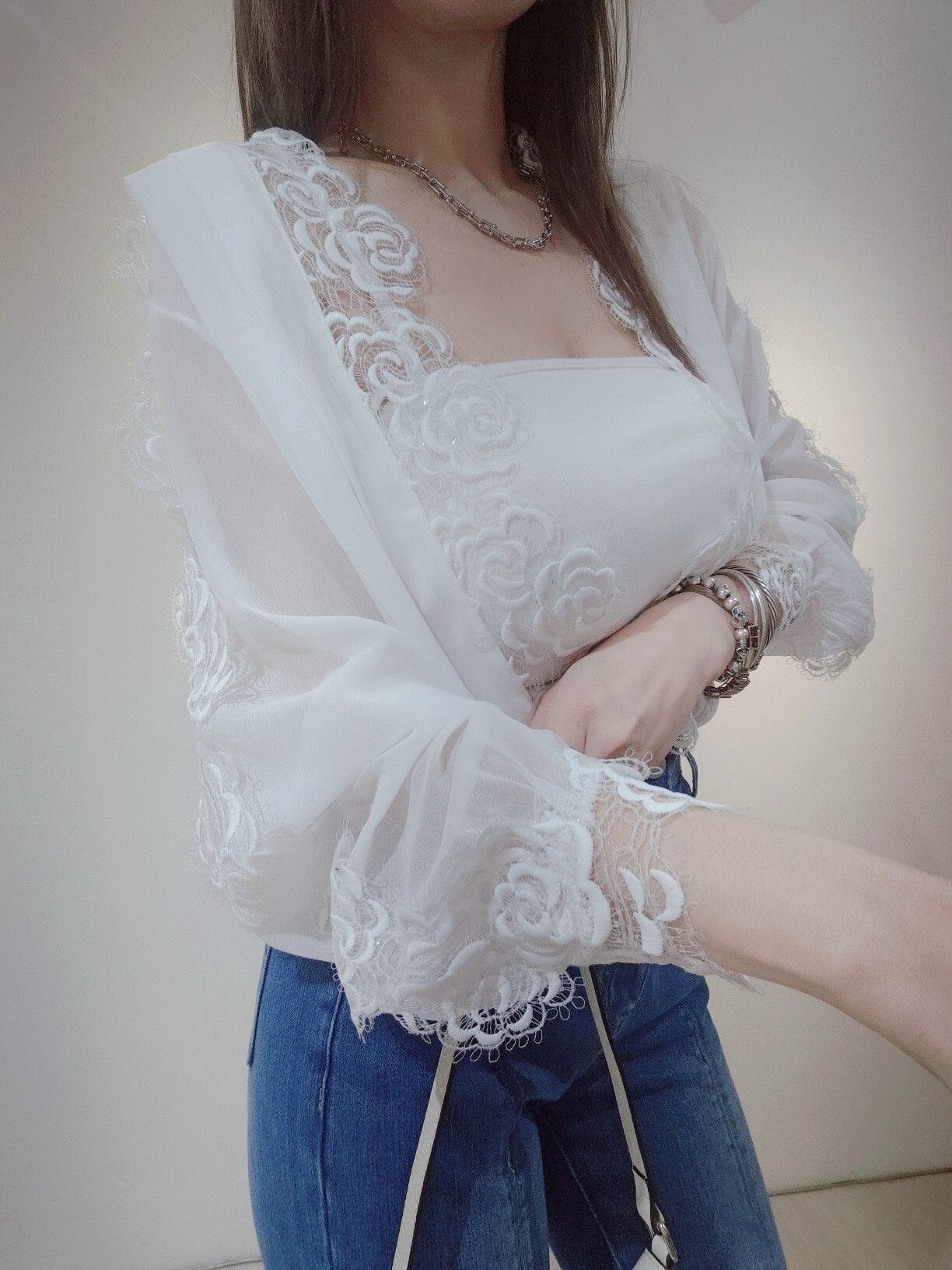 #22069｜20250428｜🔍上衣系列開襟純法提花上衣