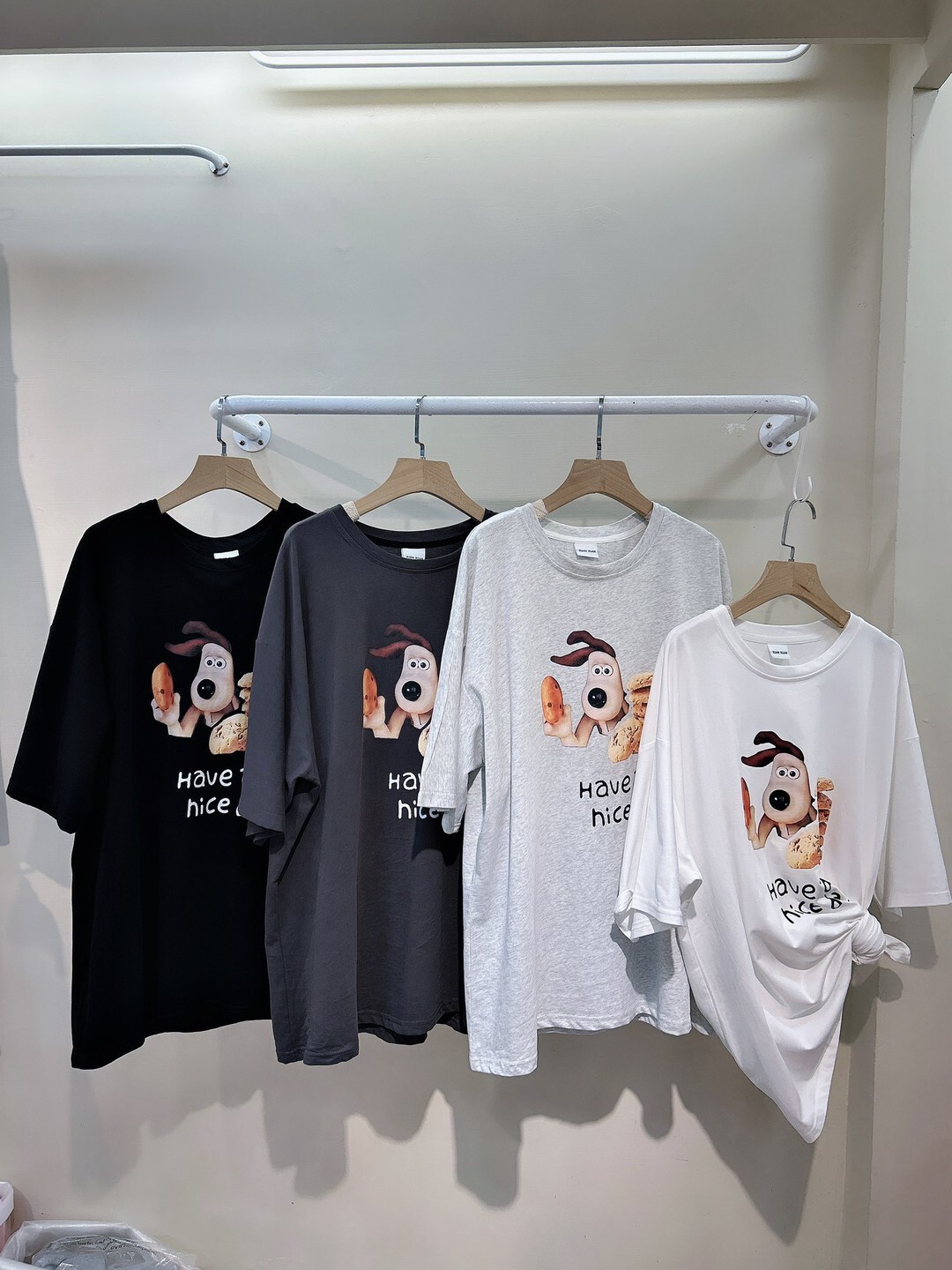 2309酷狗餅乾Tee (2)