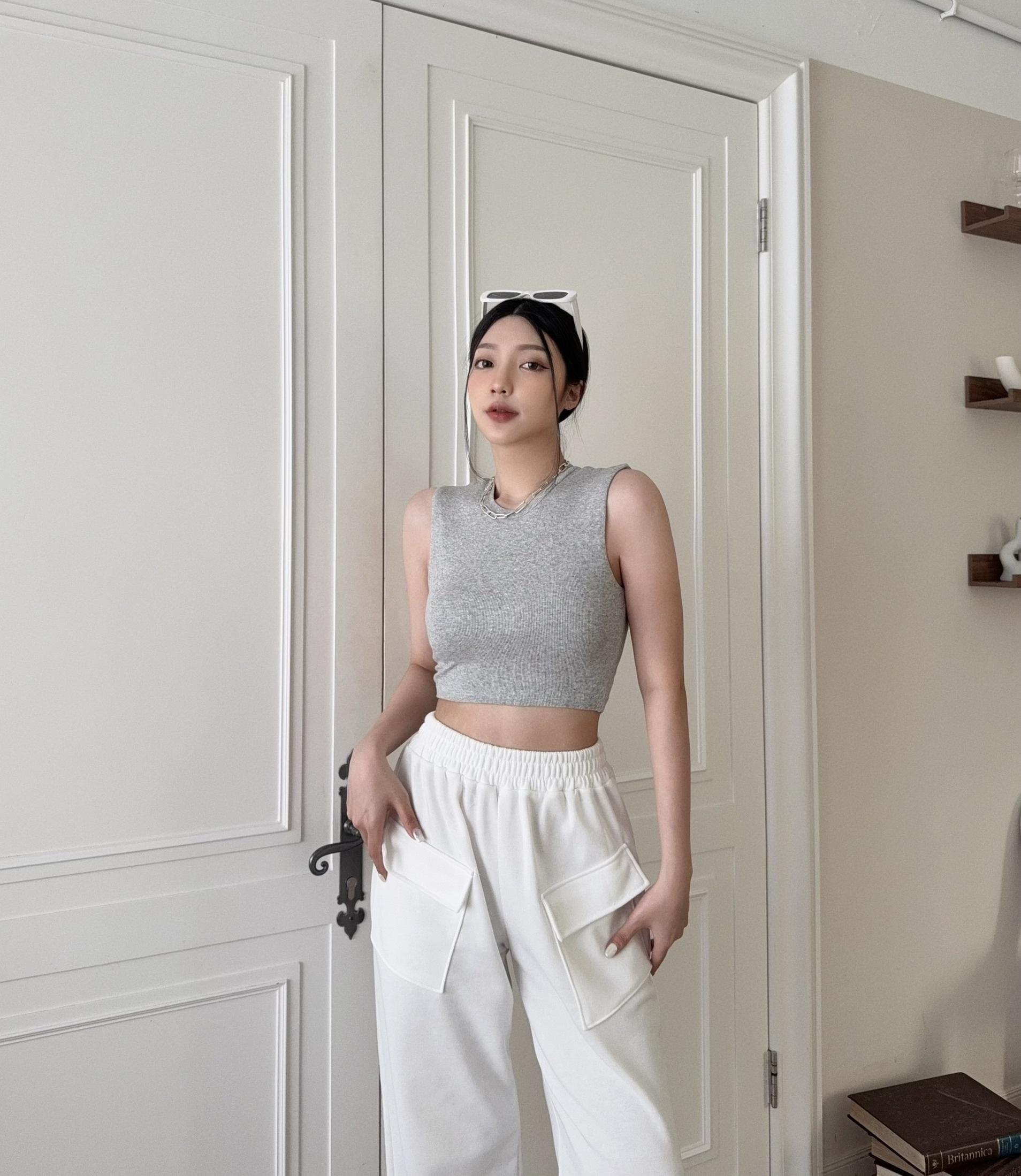 2073『選品』簡約圓領無袖背心 (3)