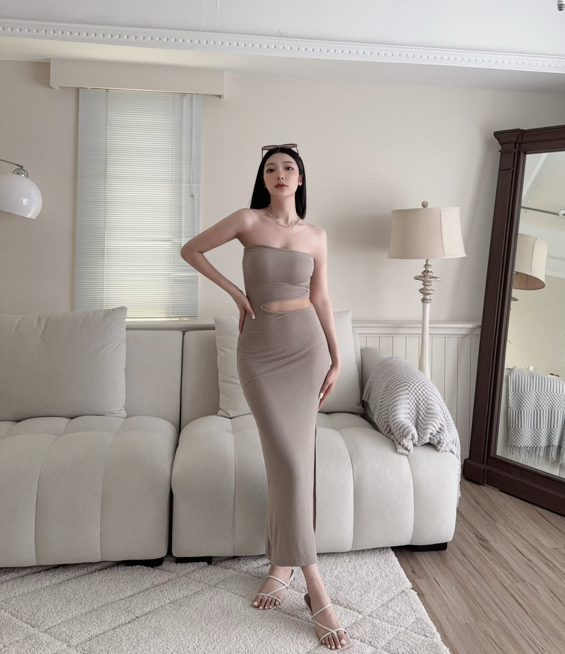 1064『訂製款』辣妹平口腰鏤空長洋 (4)