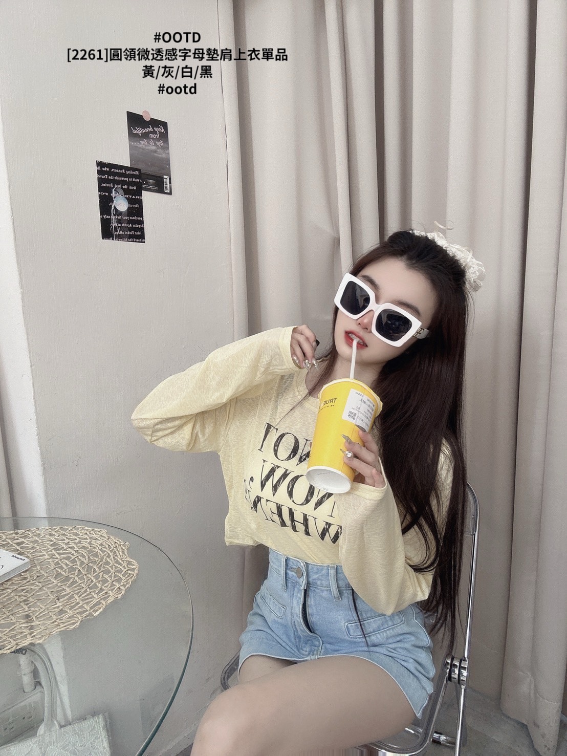 [2261]圓領微透感字母墊肩上衣單品 (4)