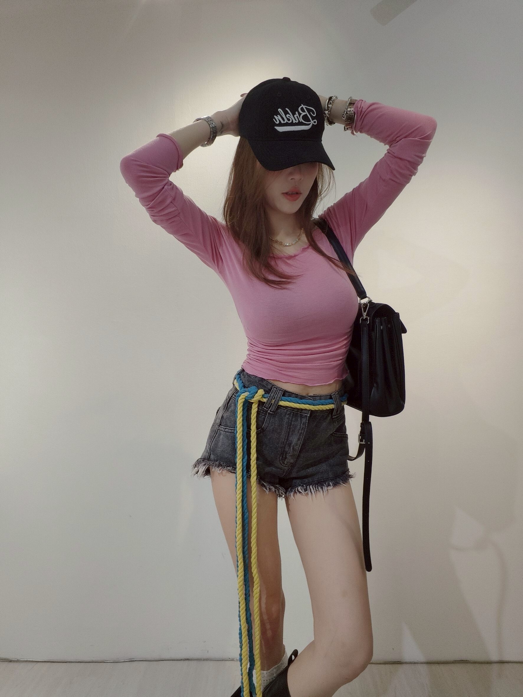 5939 ｜20250507｜🔍獨家原創捲捲斜領面膜T (5)