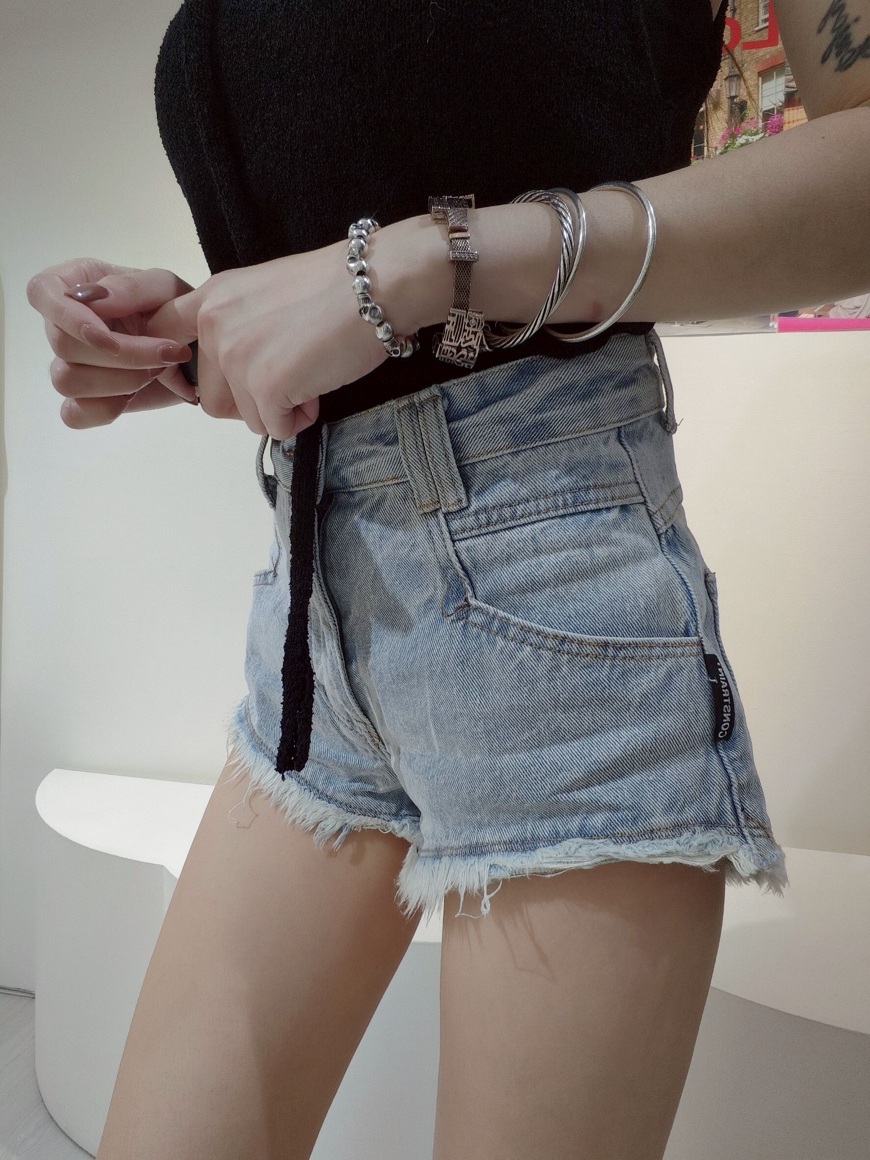 90011 ｜20250507｜🔍短褲系列抽鬚不露屁屁迷你短褲 (3)