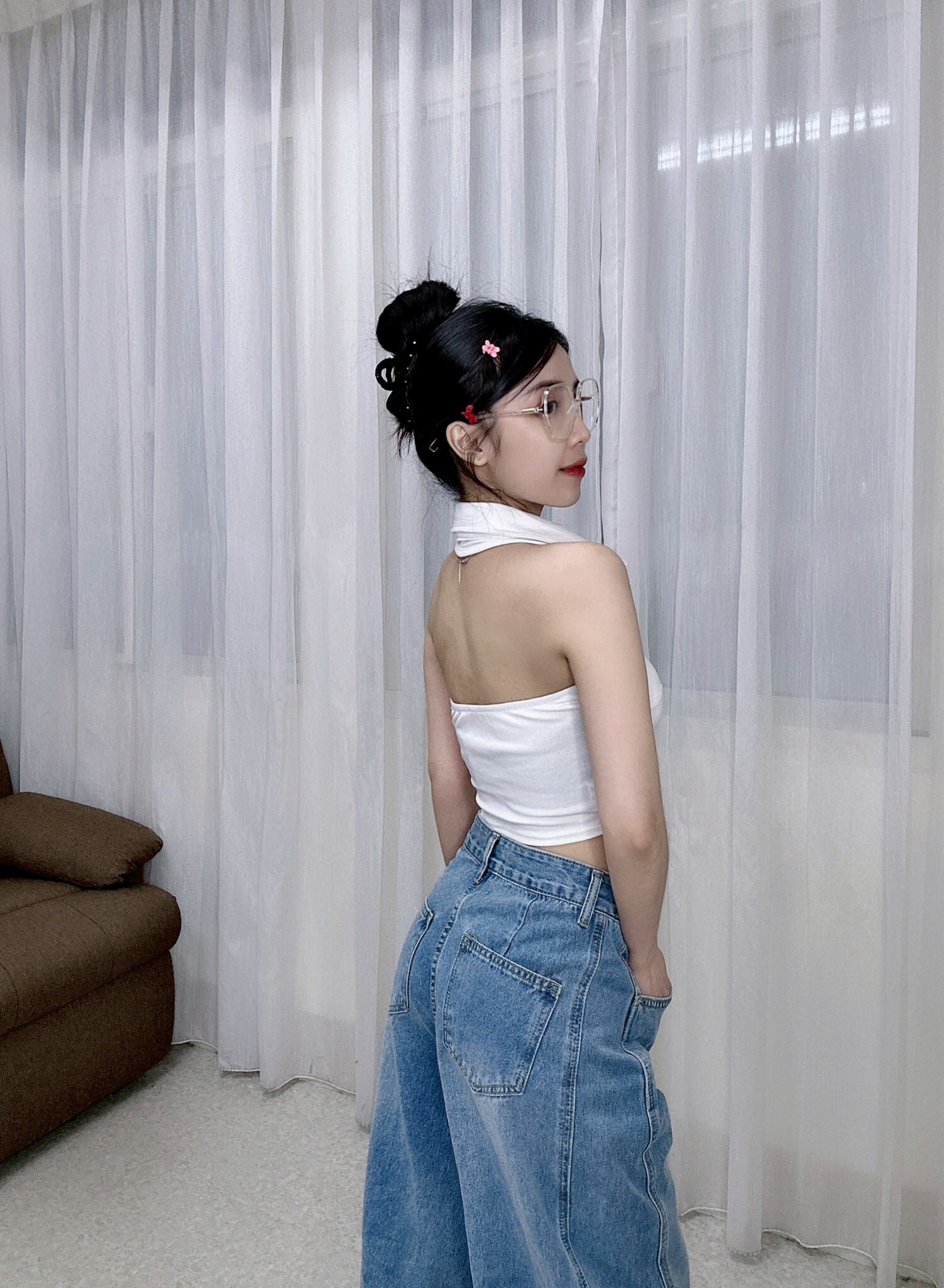 212立領露背上衣