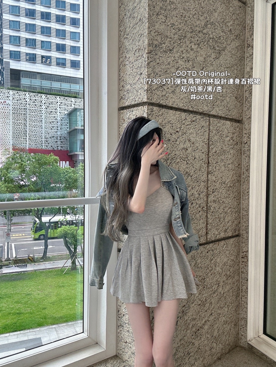 [73037]彈性肩帶內杯設計連身百褶裙 (2)