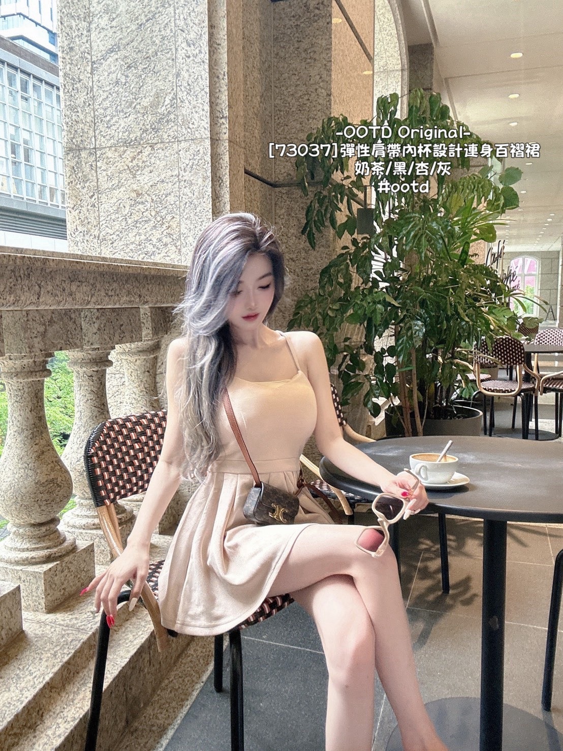 [73037]彈性肩帶內杯設計連身百褶裙 (5)