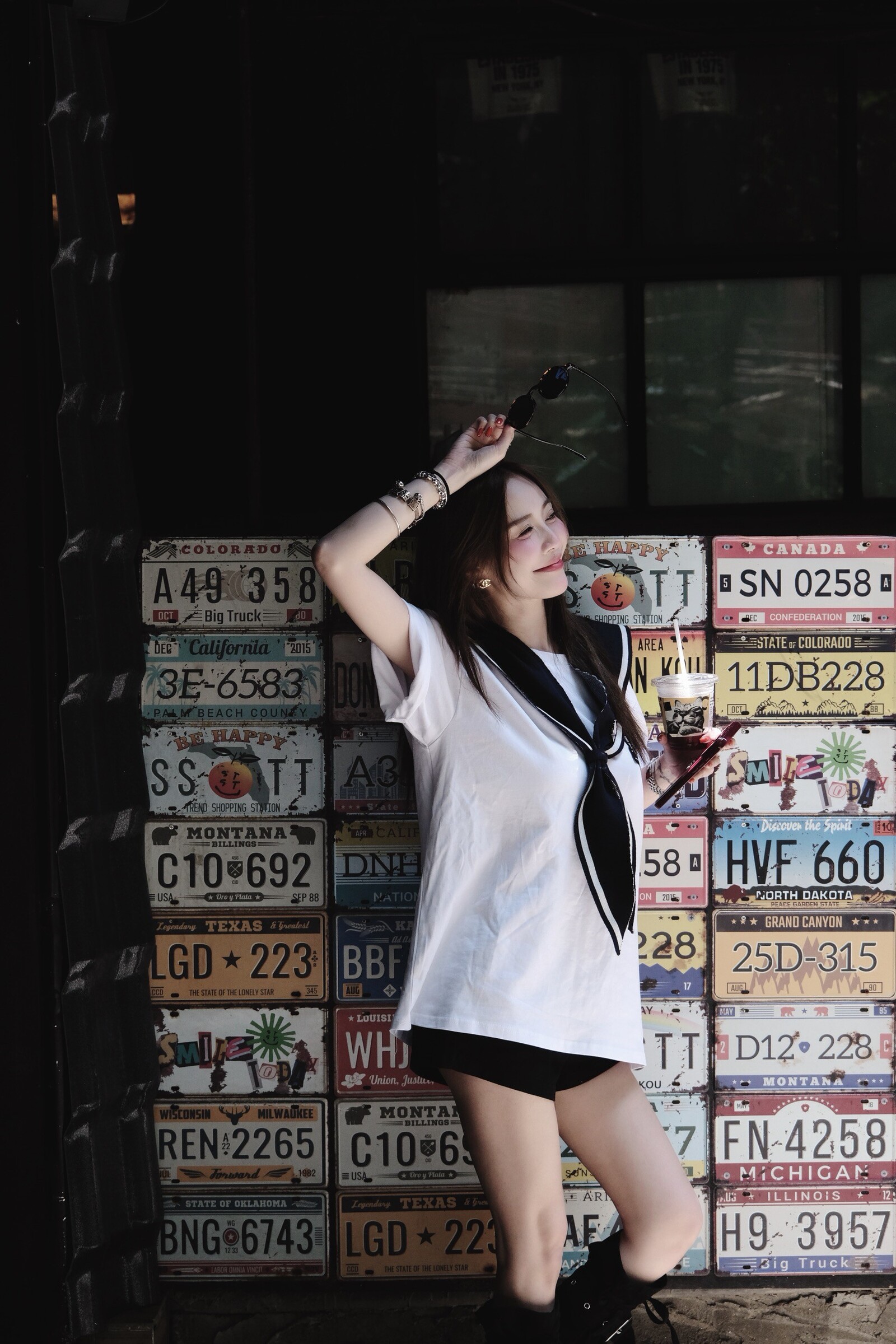 628 ｜20250515｜🔍上衣系列KT徽章大白T（附披肩） (3)