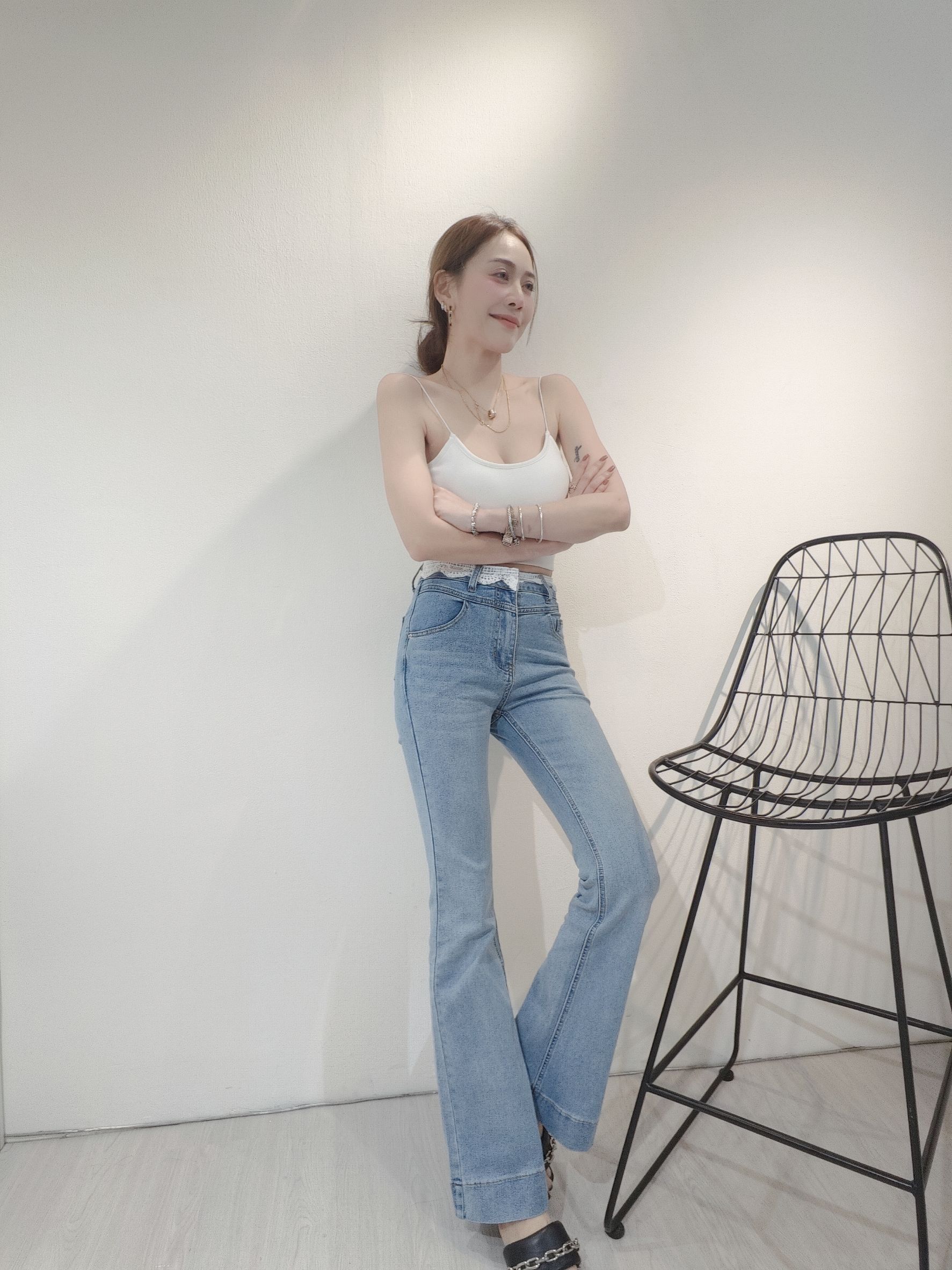 ｜20250521｜🔍長褲系列純慾蕾絲腰頭微喇褲 (4)