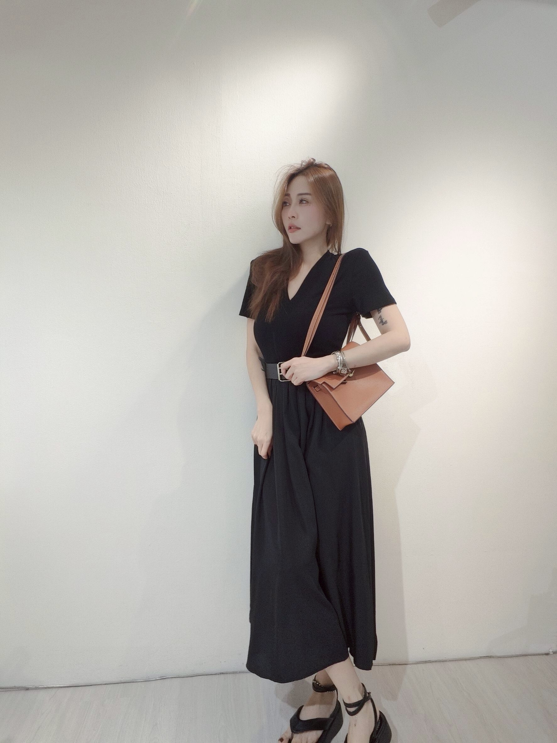 1707 ｜20250521｜🔍長洋系列附腰帶～短袖長洋裝 (3)