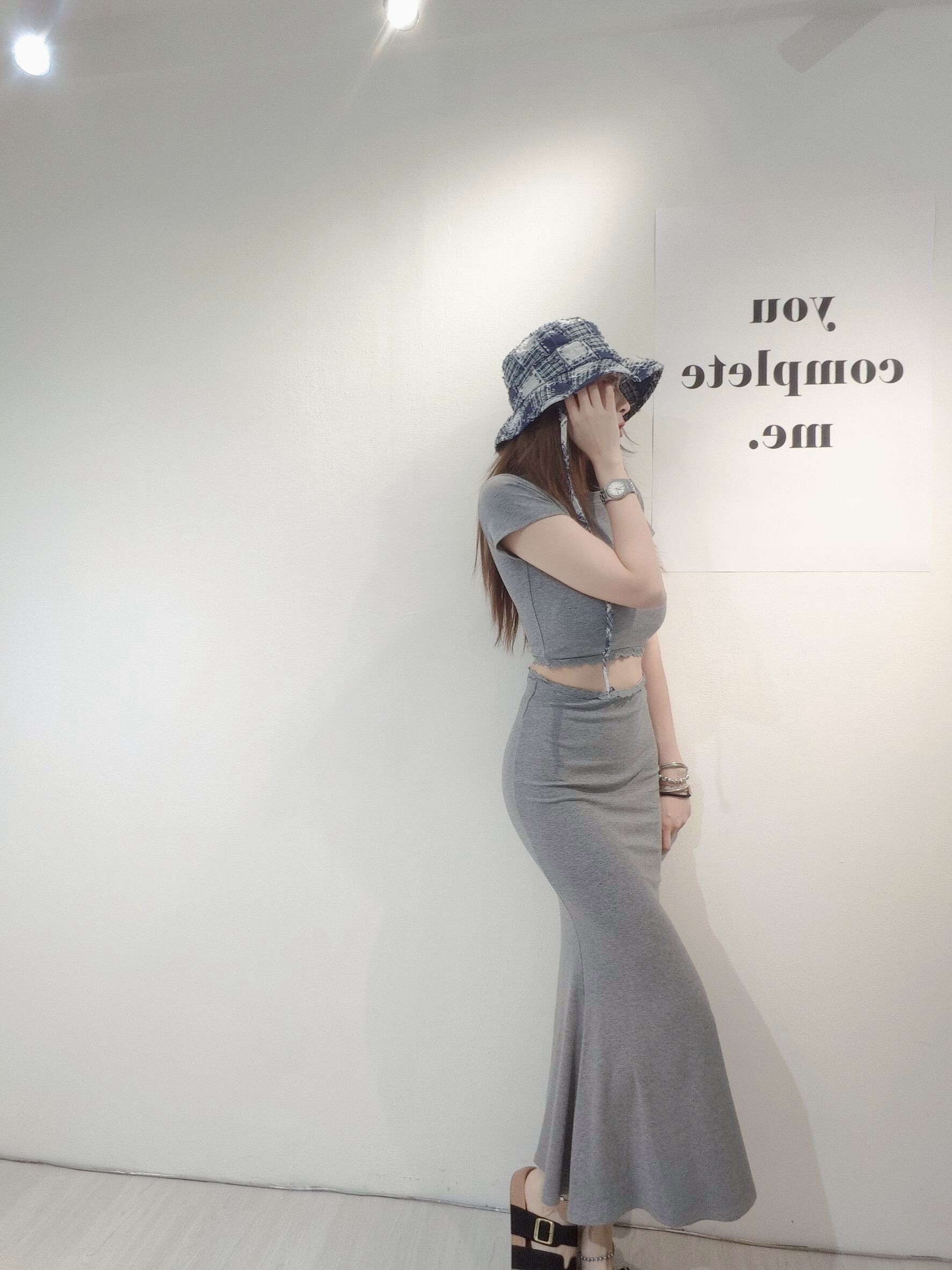 20250522｜🔍套裝系列#880純慾天花板 魚尾裙套 (5)