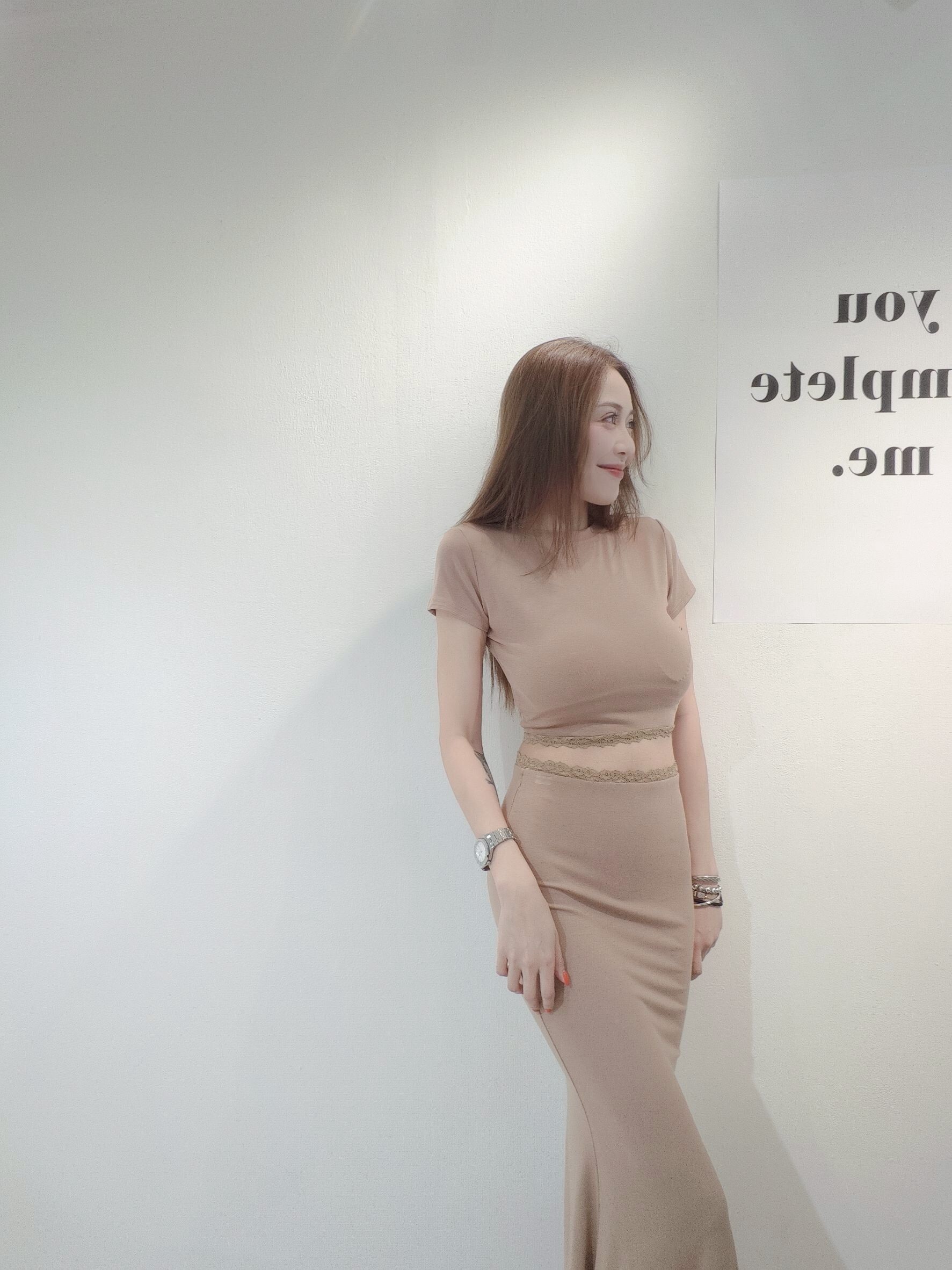 20250522｜🔍套裝系列#880純慾天花板 魚尾裙套 (2)