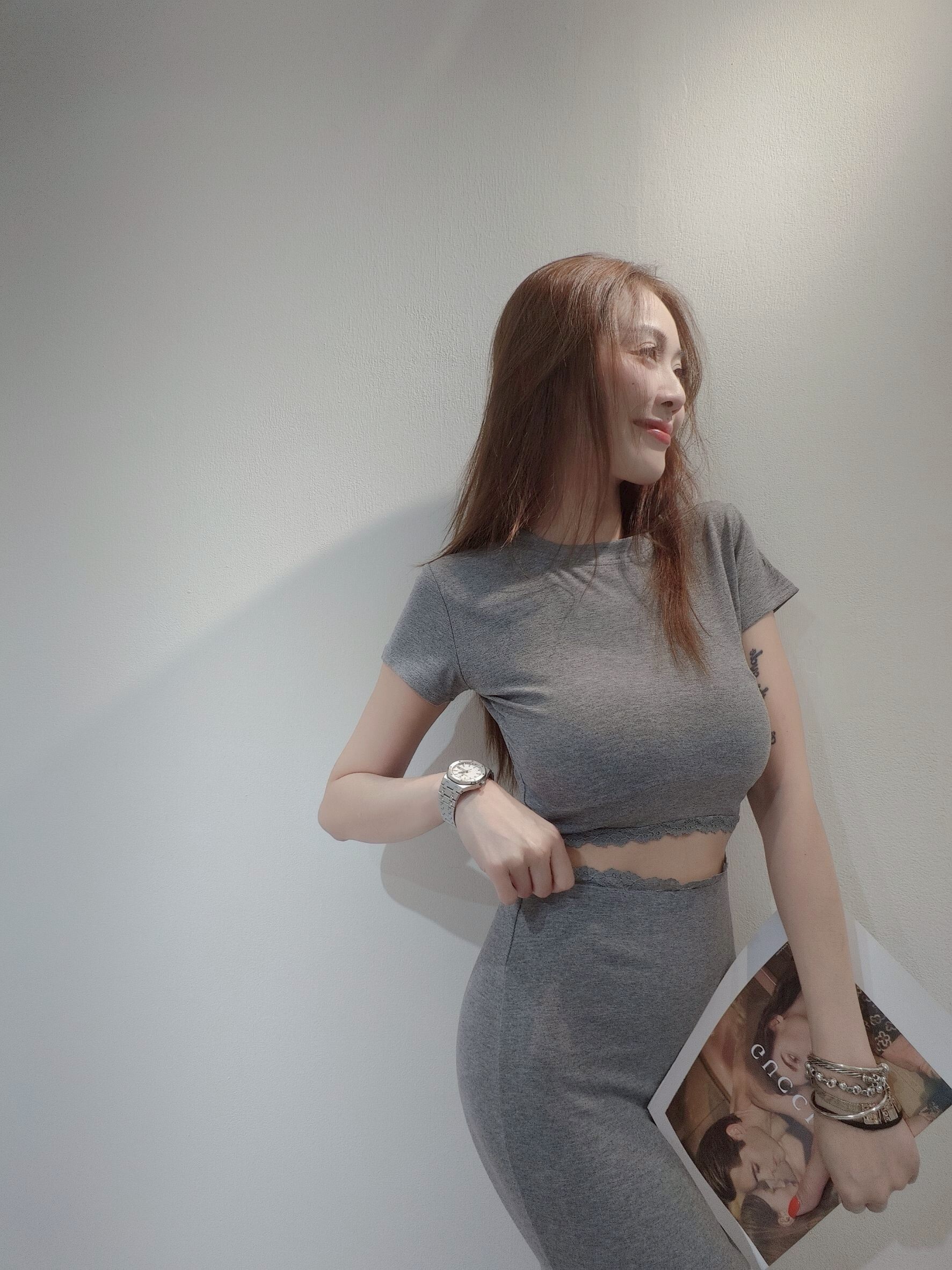 20250522｜🔍套裝系列#880純慾天花板 魚尾裙套 (4)