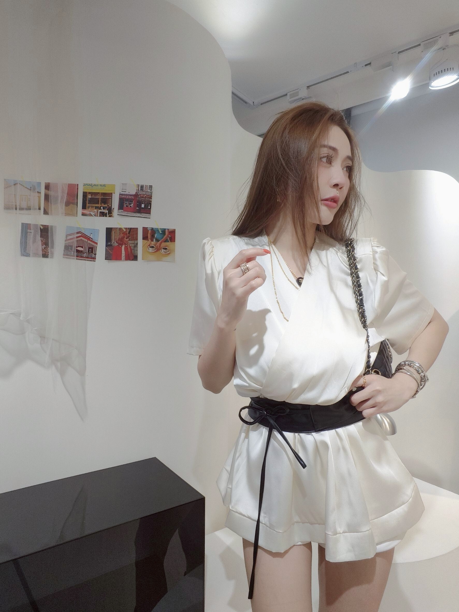 ｜20250523｜🔍上衣系列#9368醋酸料長版傘狀（附皮腰封） (5)