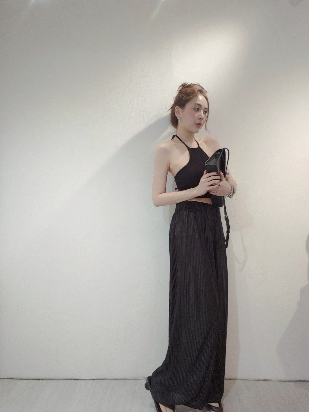 ｜20250524｜🔍褲子系列#23033三宅壓褶醋酸料寬褲 (3)