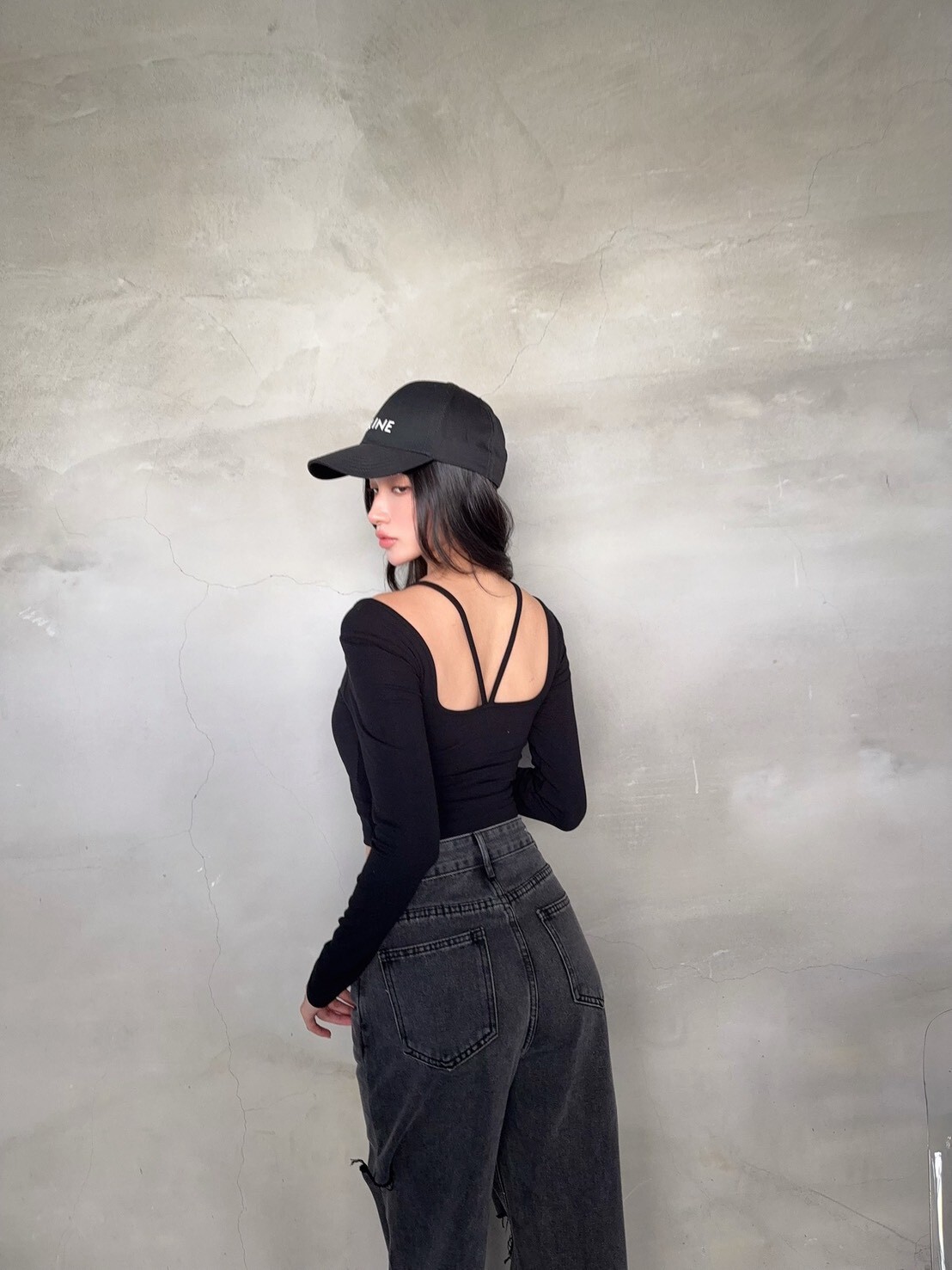 649 訂製款-造型細肩方領胸墊上衣 (3)