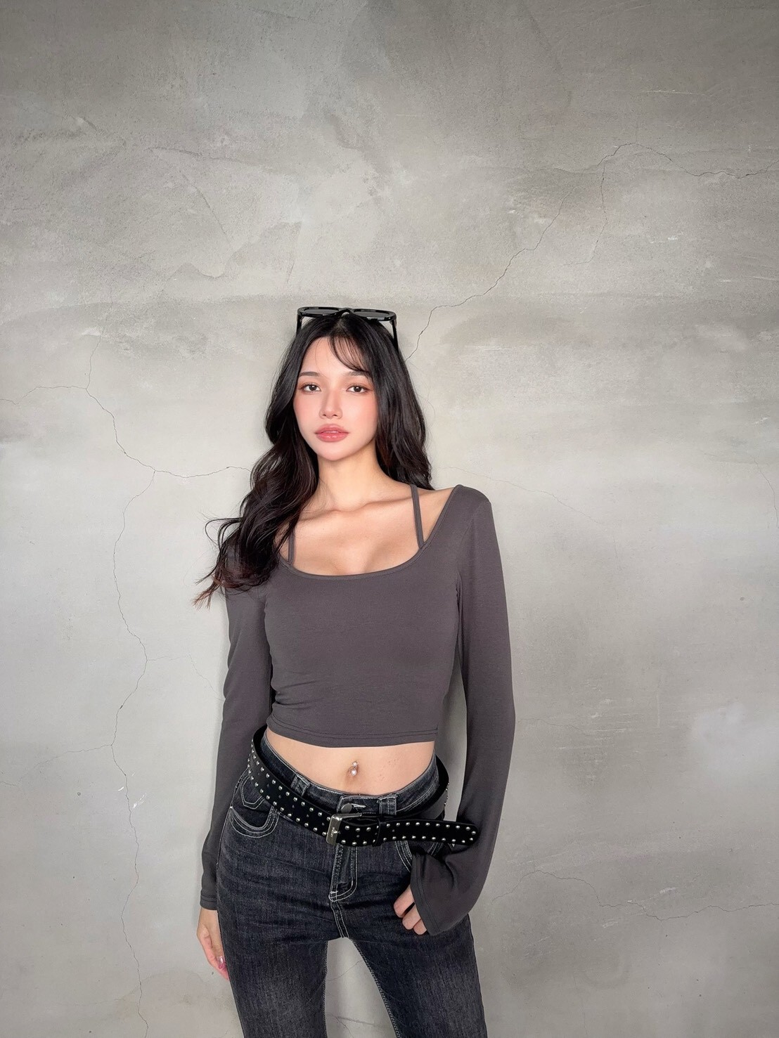 649 訂製款-造型細肩方領胸墊上衣 (6)