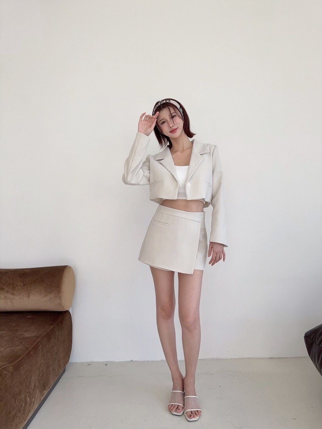 7531 訂製款-高質感西裝不規則褲裙+短版外SET (5)
