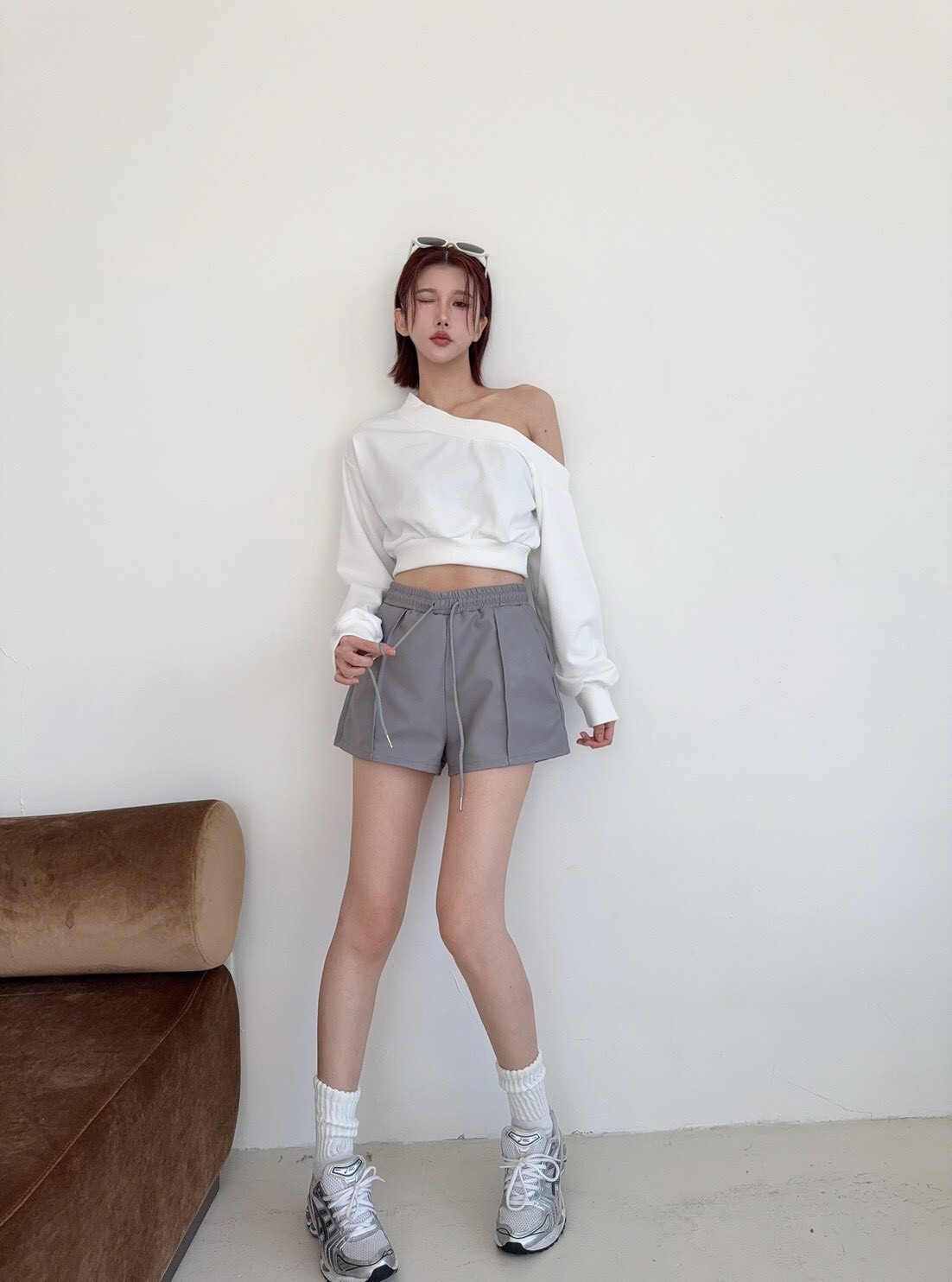 6532-1 訂製款-巨實穿爆款皮革車線抽繩短褲