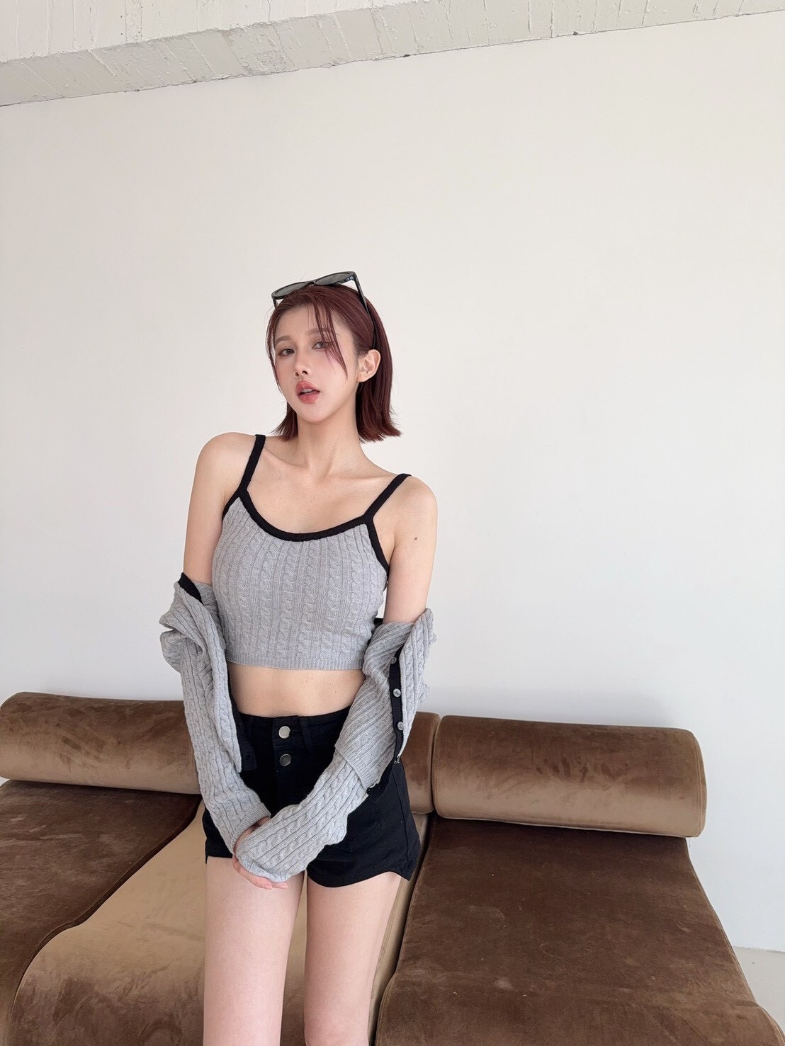 9889 𝓛𝓪𝓭𝔂𝓰𝓸訂製款-麻花針織滾邊背心+外套SET (3)