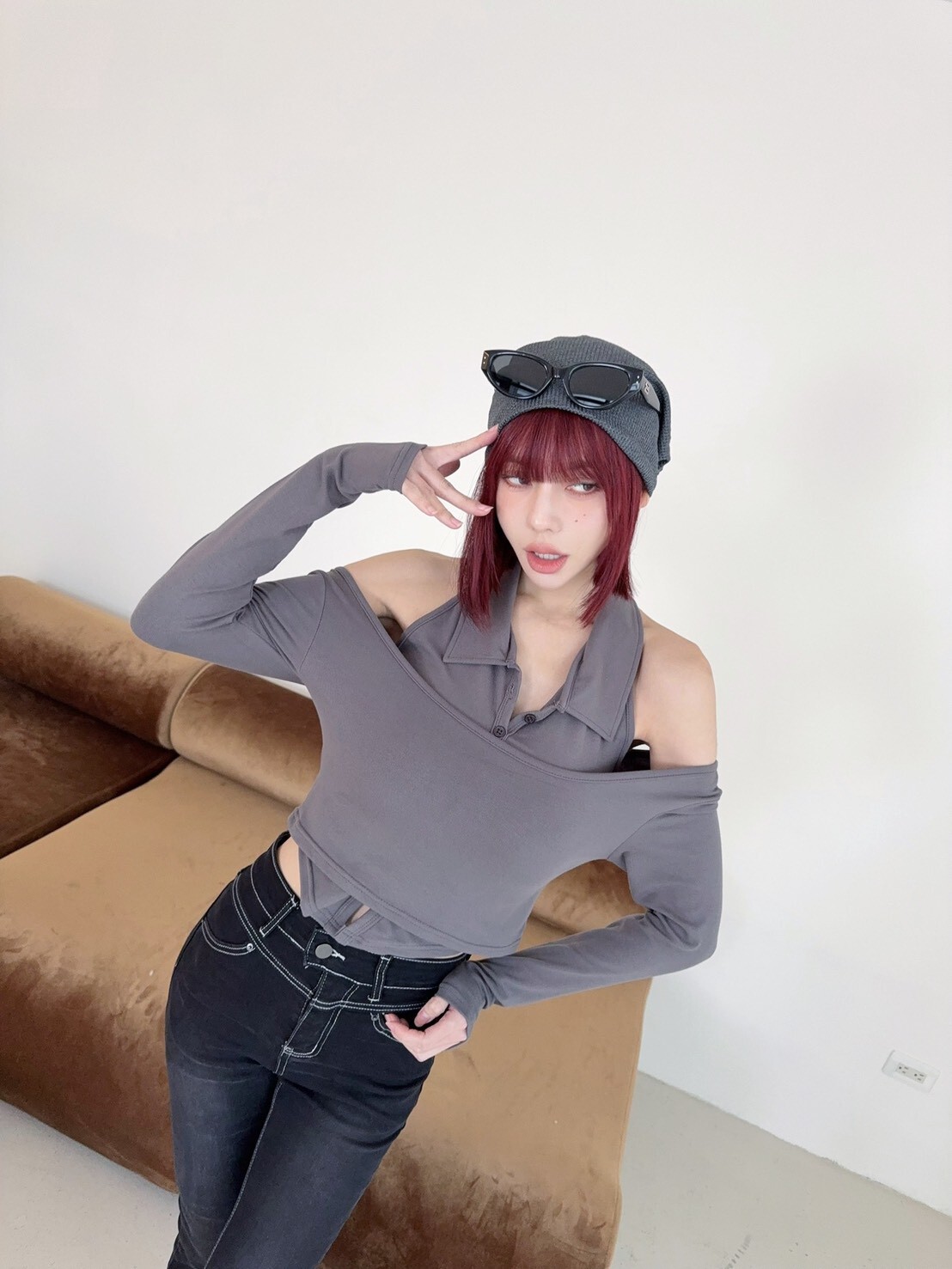 3030 𝓛𝓪𝓭𝔂𝓰𝓸訂製款-翻領繞脖美背排扣背心兩件套 (6)