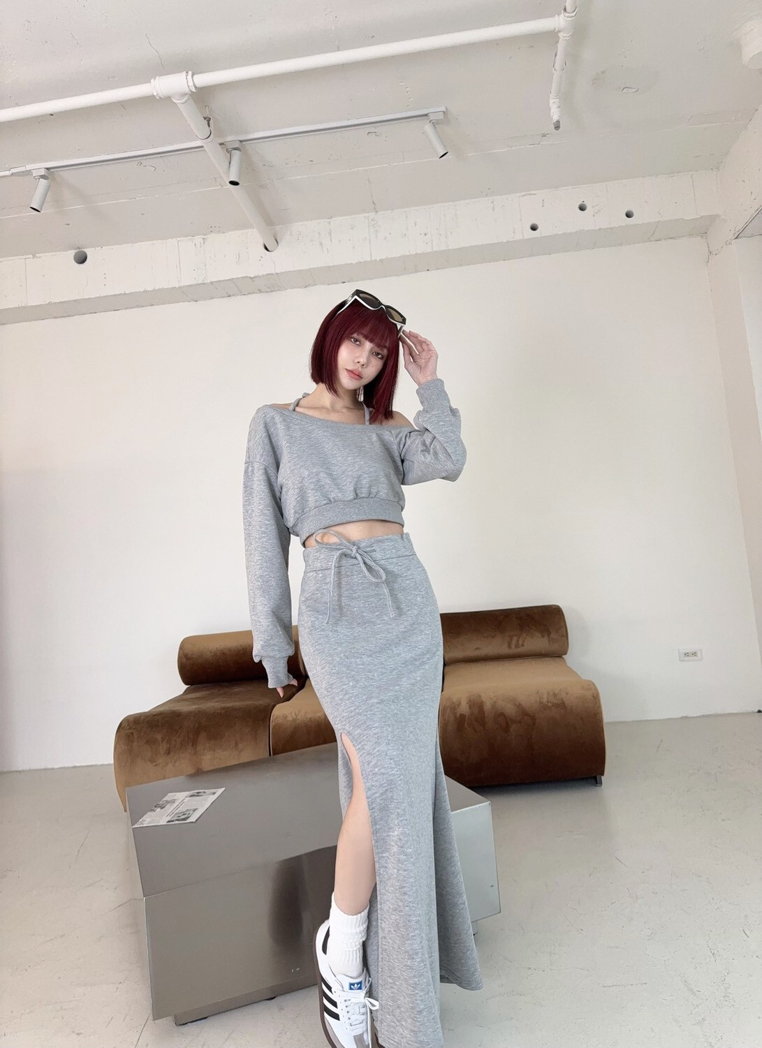 673 訂製款-斜肩綁脖上衣+抽繩開衩長裙SET