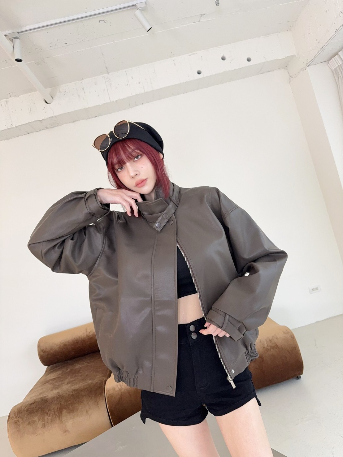 1912-2 高質感皮革縮腰長版外 (7)