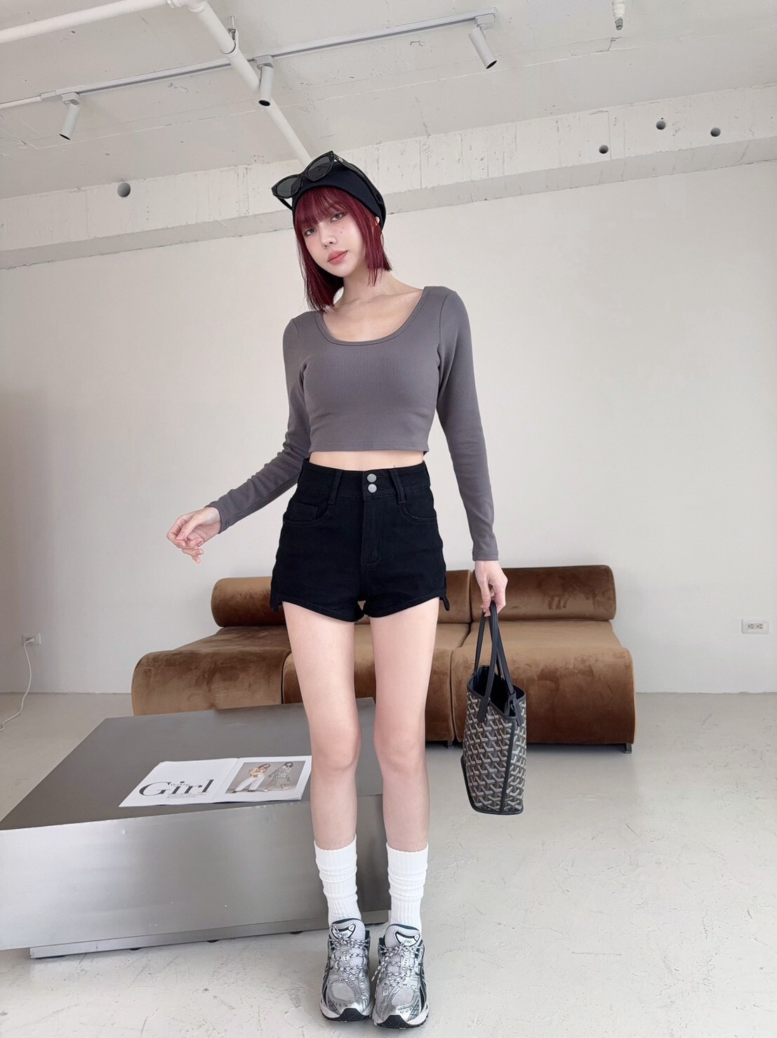 3819 極顯瘦剪裁 百搭牛仔短褲 (5)