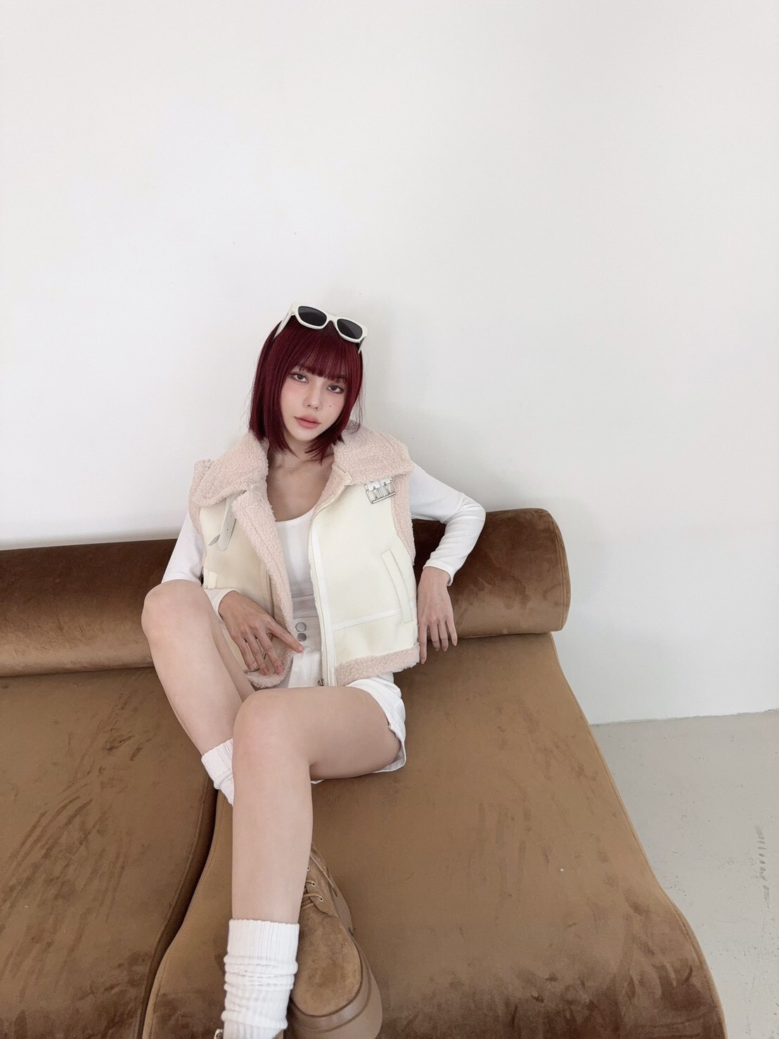 6020 韓系皮革羊羔毛拼接背心 (4)